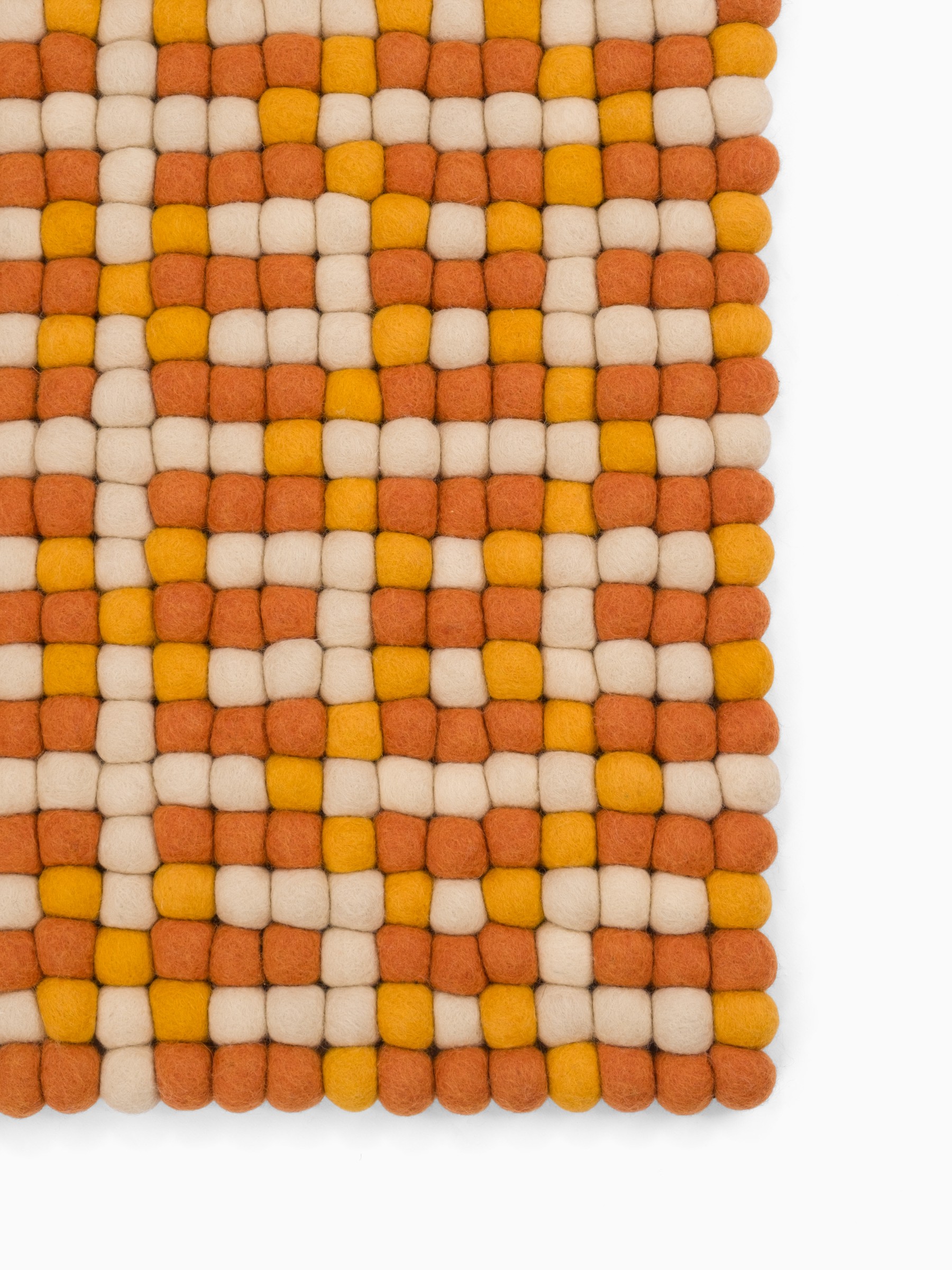 myfelt Lucia Filzkugelteppich Orange rechteckig 70 x 100 cm
