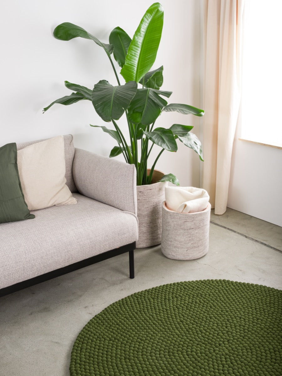myfelt Jost Filzkugelteppich Tannengrün rund Ø 50 cm