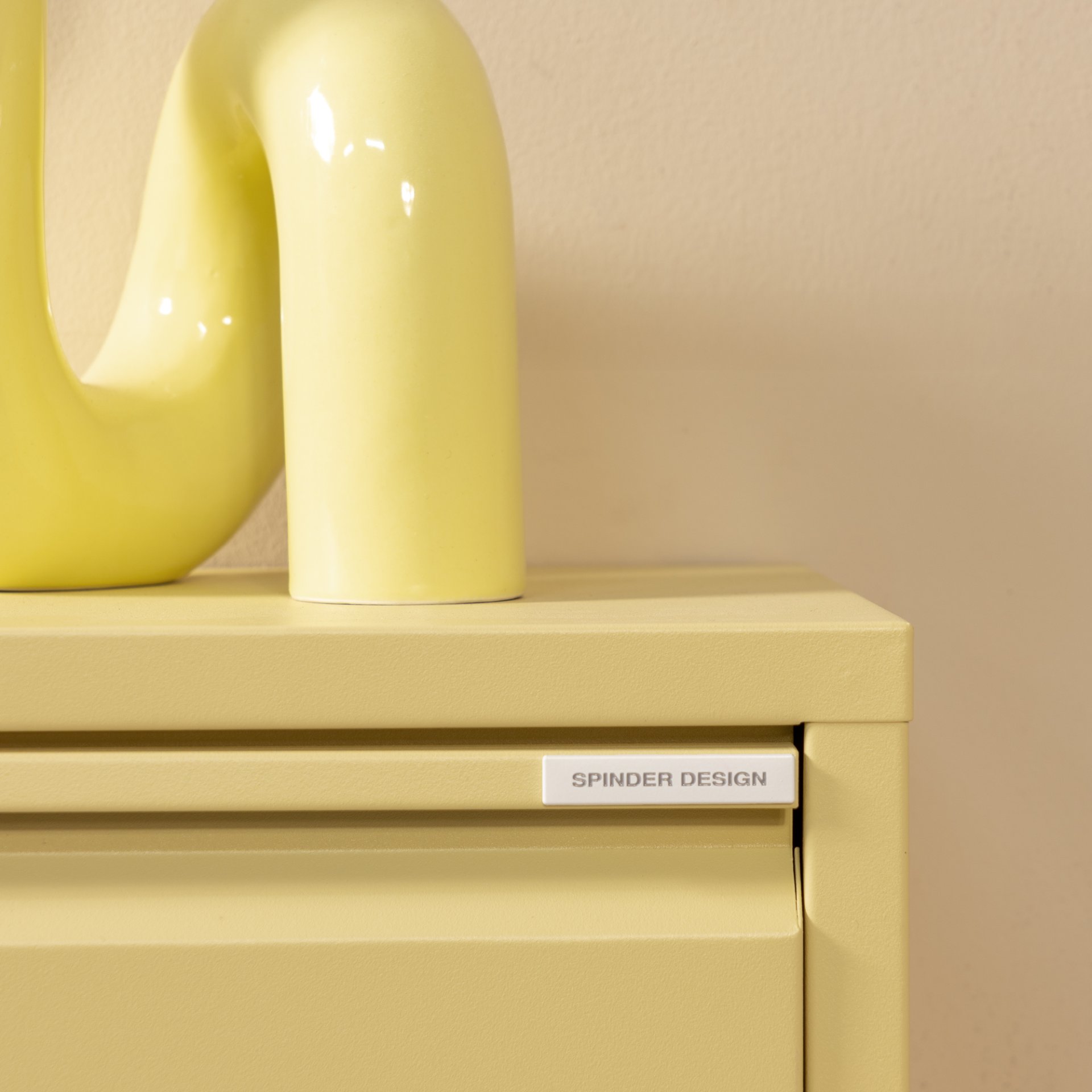 Spinder Design Schuhschrank Billy 2 Butter Yellow