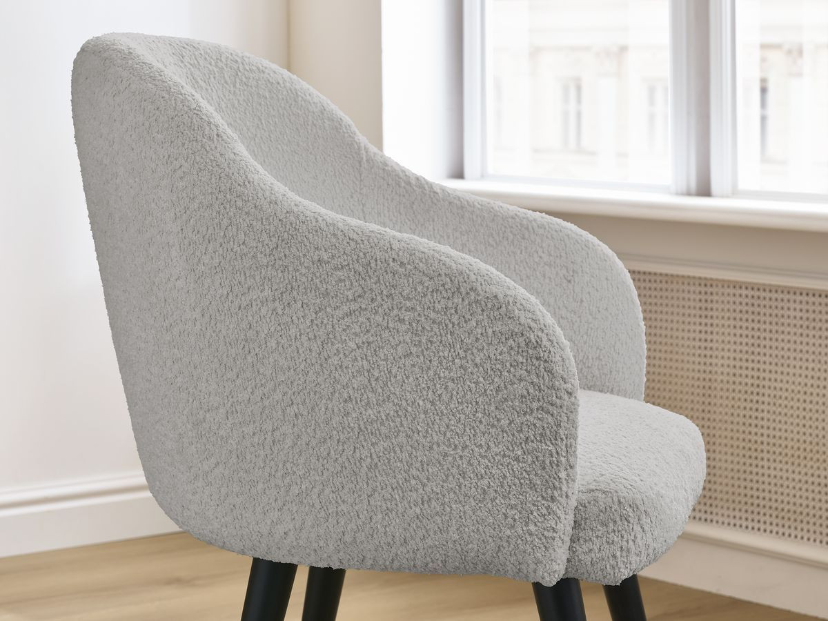 Bobochic Sophie Esszimmerstuhl 4er-Set mit skandinavischen Beinen, schwarz Bouclé-Stoff Hellgrau