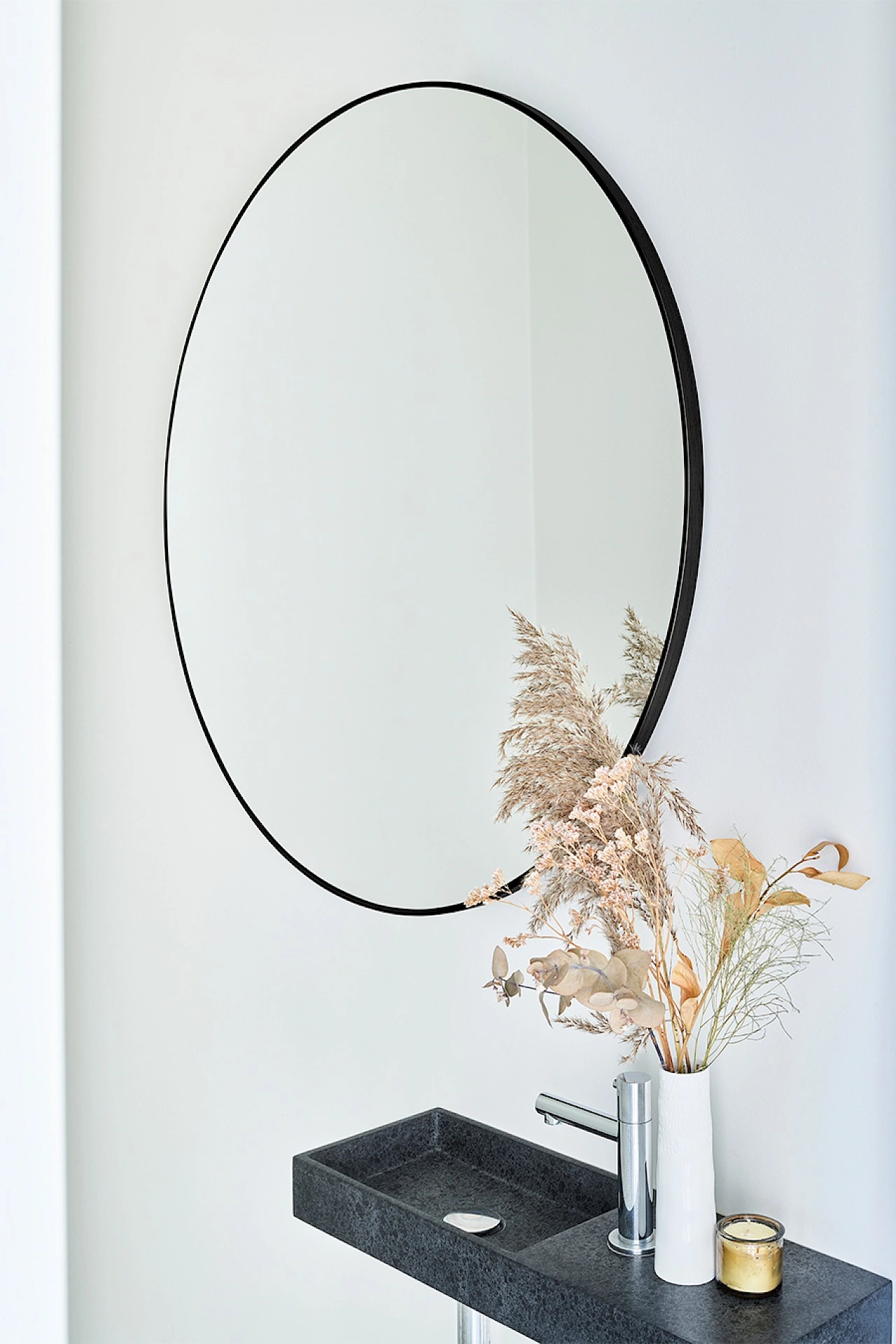 deKnudt Hoop Black M – Raumansicht 3