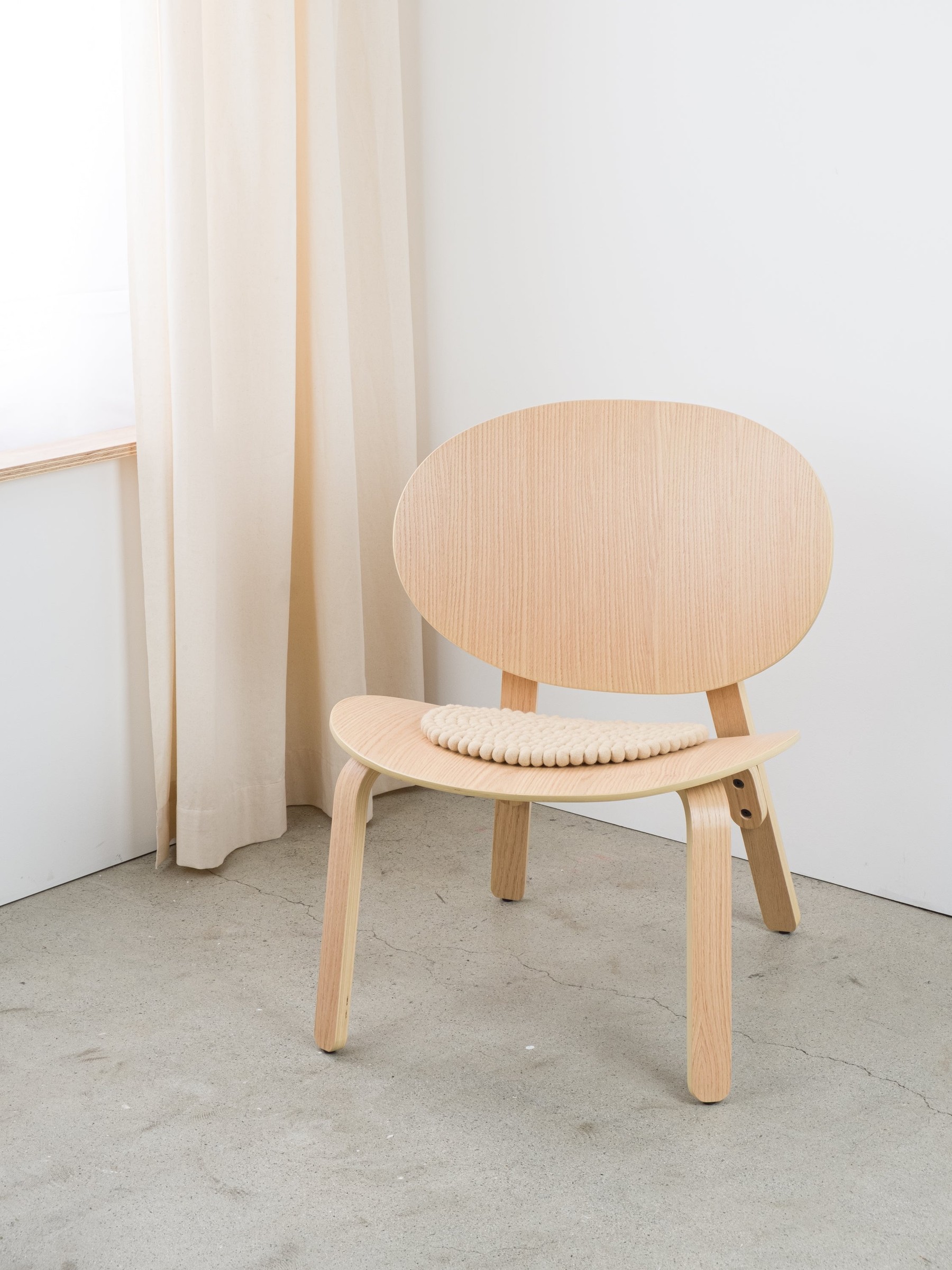 myfelt Levi Filzkugel-Sitzauflage Beige Ø 36 cm