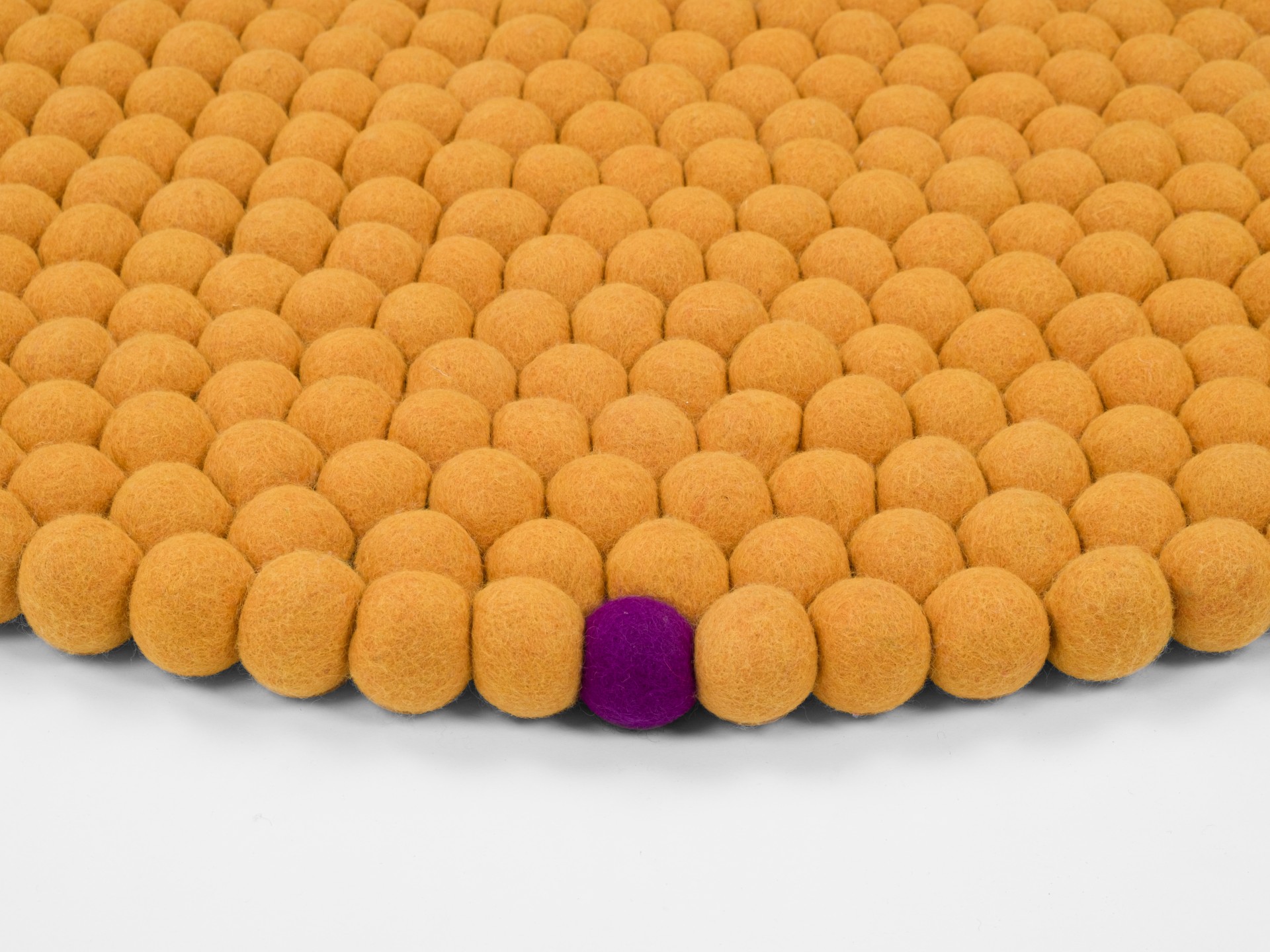 myfelt Big One ockergelb - 50 cm