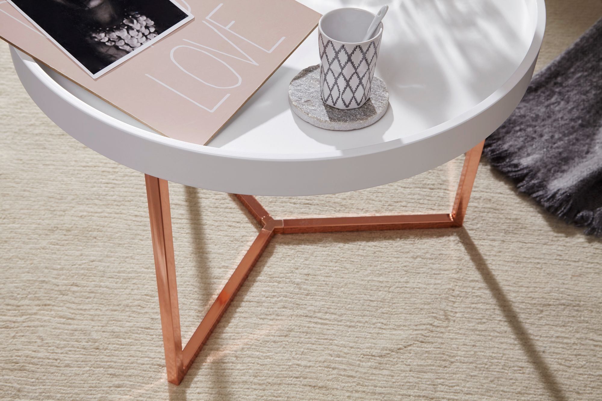 Couchtisch Drangey Massivholz Weiß Ø 58 cm