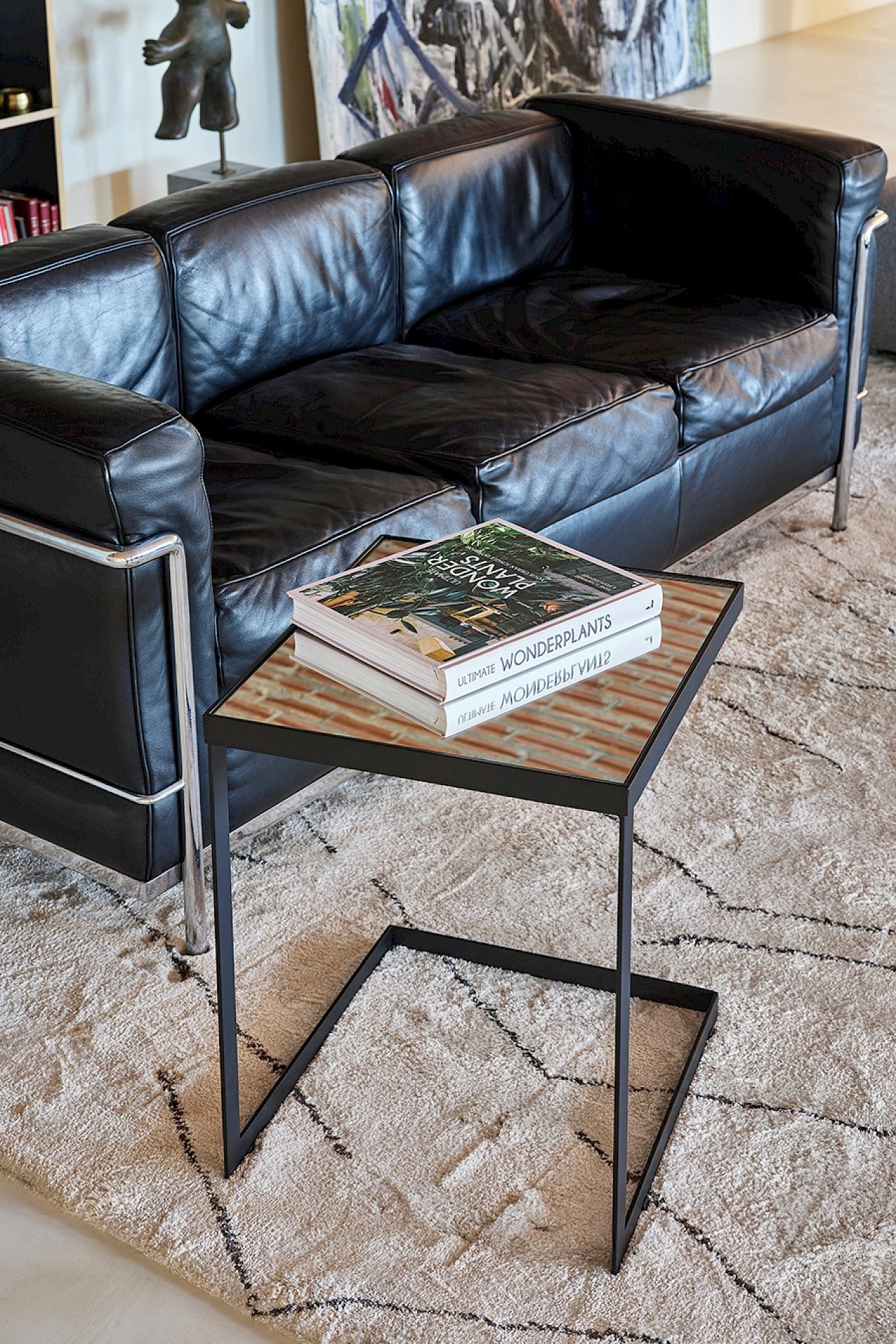 deKnudt Tablo Black Side Table – Raumansicht 5