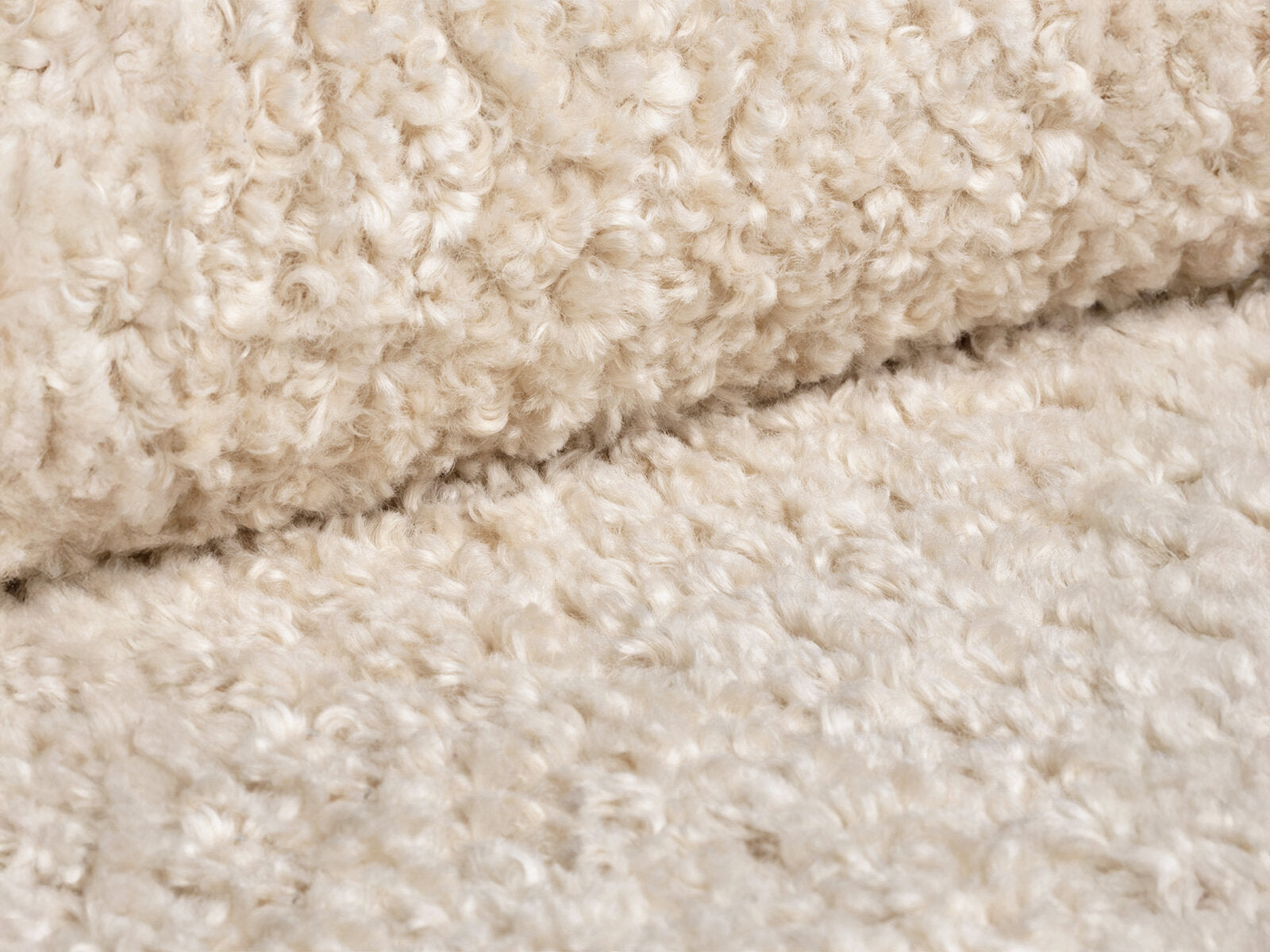 Micadoni Stauraumbett mit Kopfteil Eloise Boucle Rolf Helles Beige 160x200