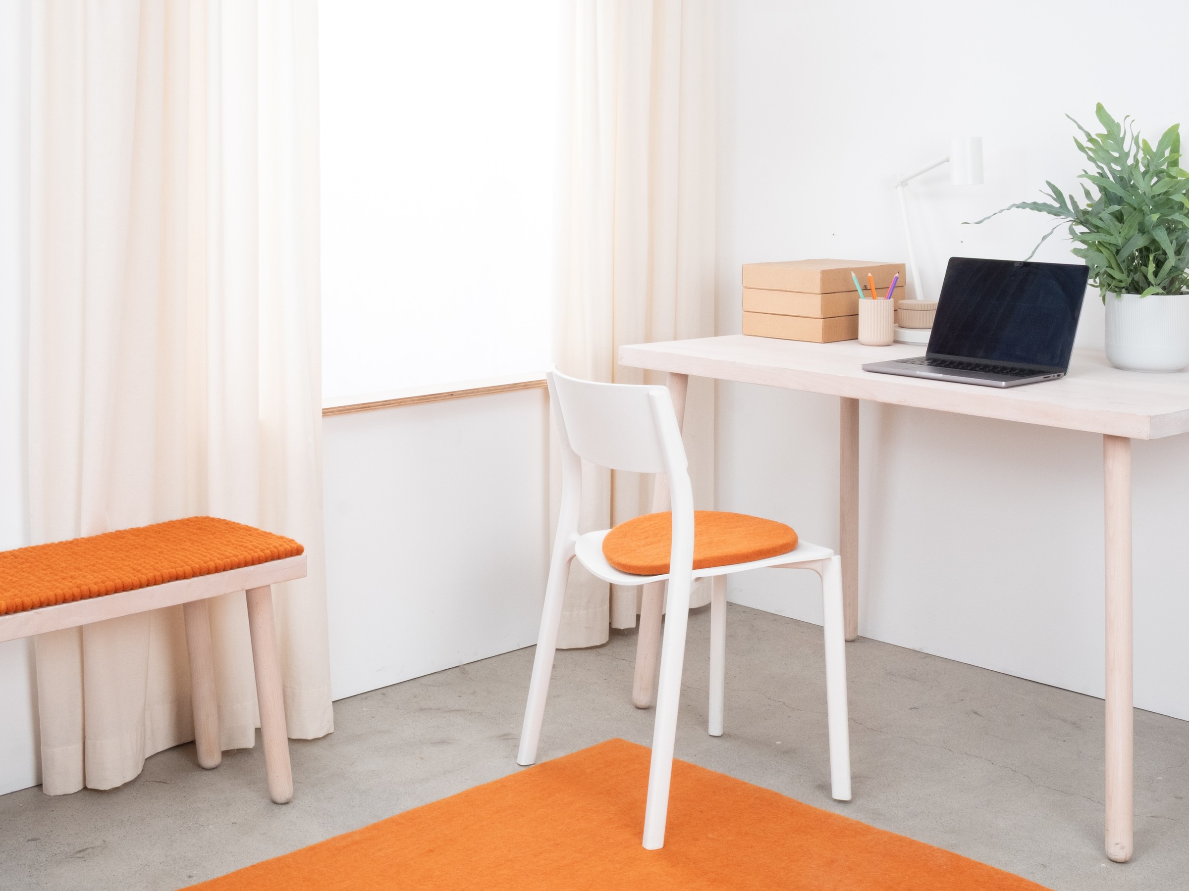 myfelt Afra Filz-Sitzauflage Orange Ø 36 cm