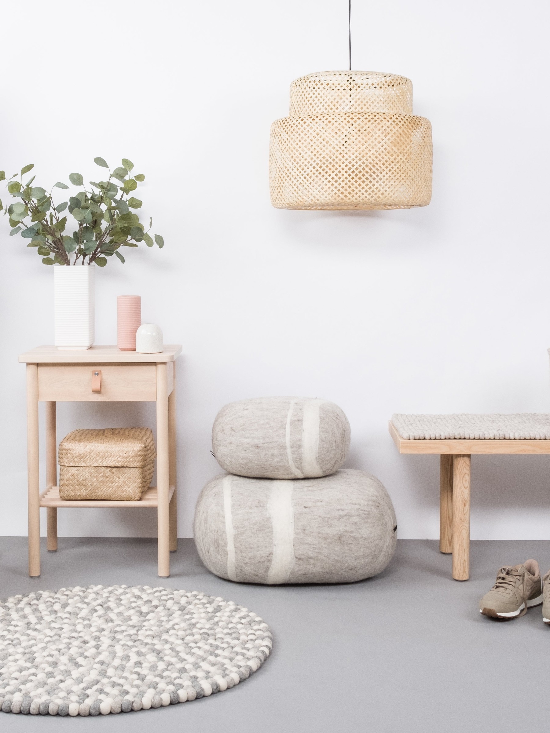 myfelt Hella Filzkugelteppich Natur hell rund Ø 50 cm