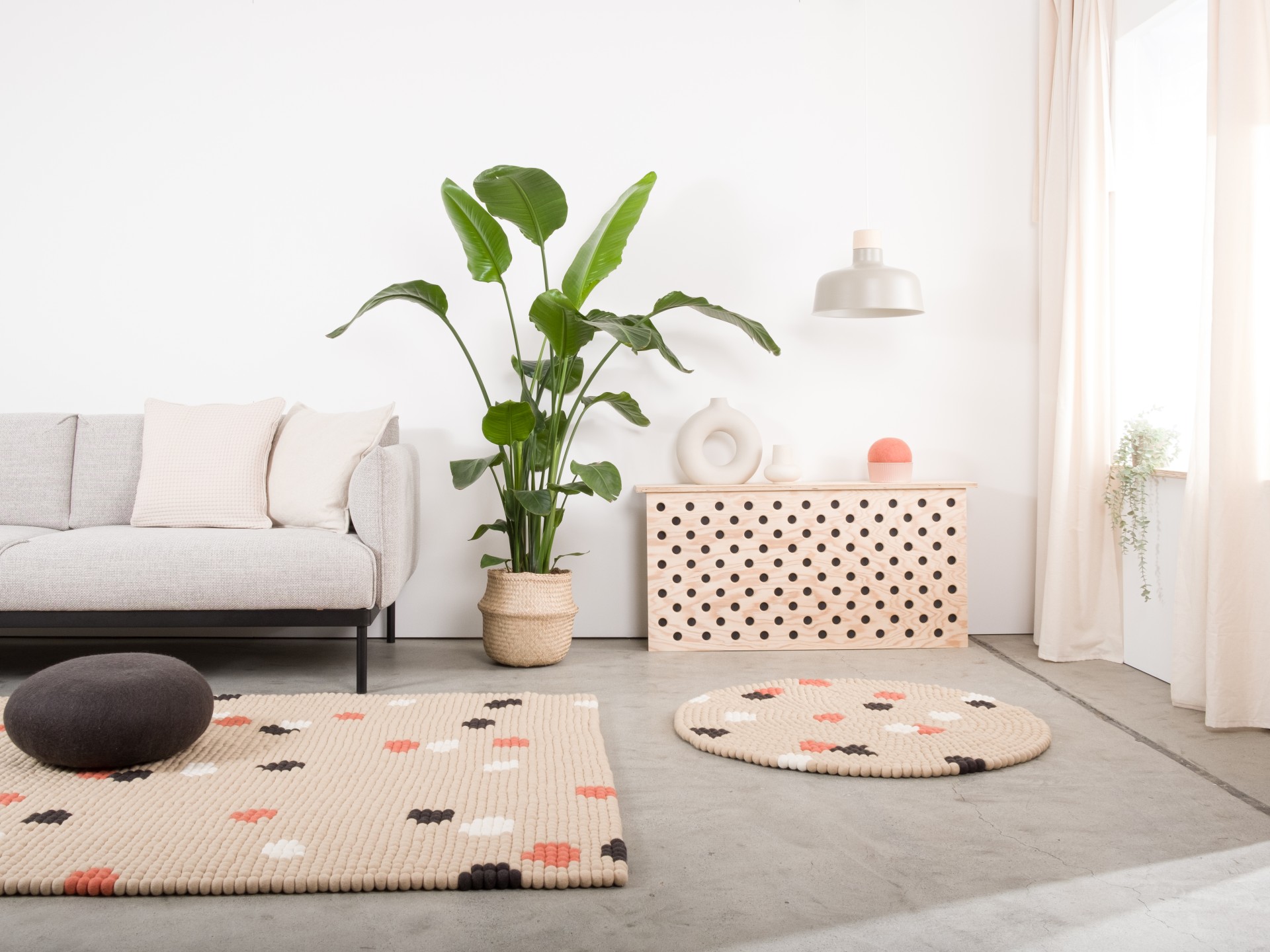myfelt Terra Sand Filzkugelteppich - 90 cm