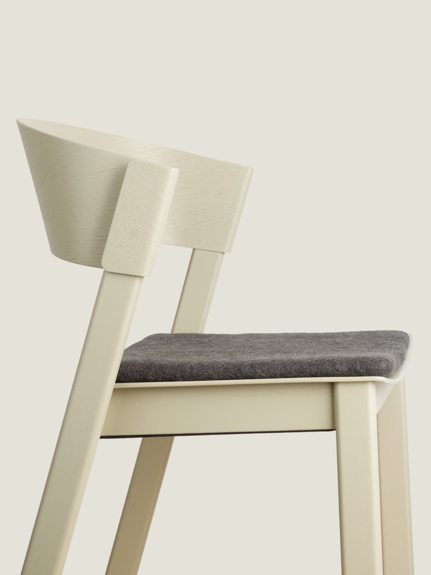 myfelt Kuno - Flache Sitzauflage quadratisch