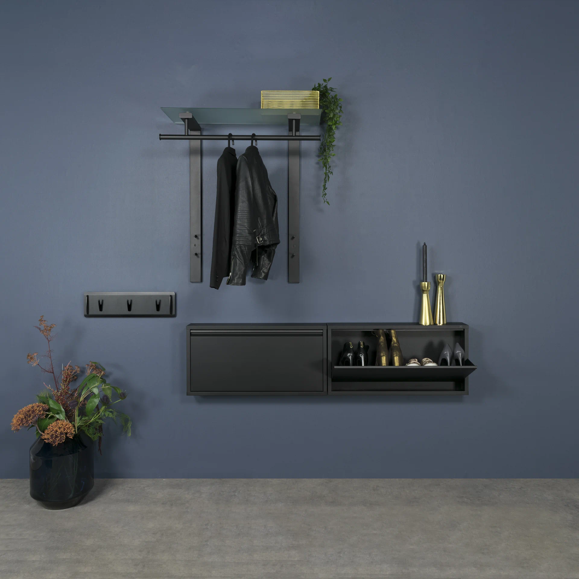 Spinder Design Dutch Wandgarderobe Schwarz