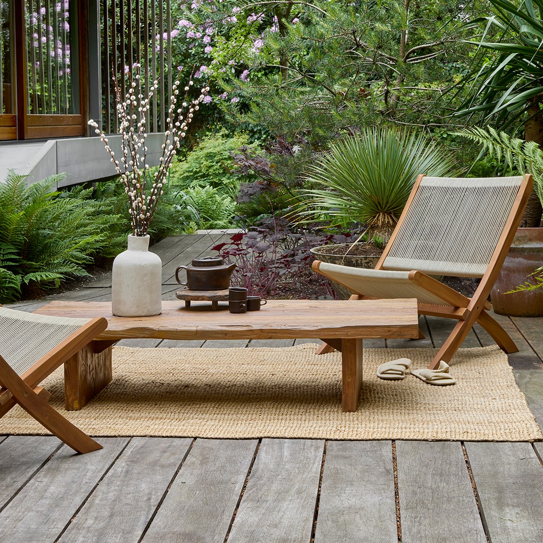 Raw Materials Couchtisch Teak Recyclingholz