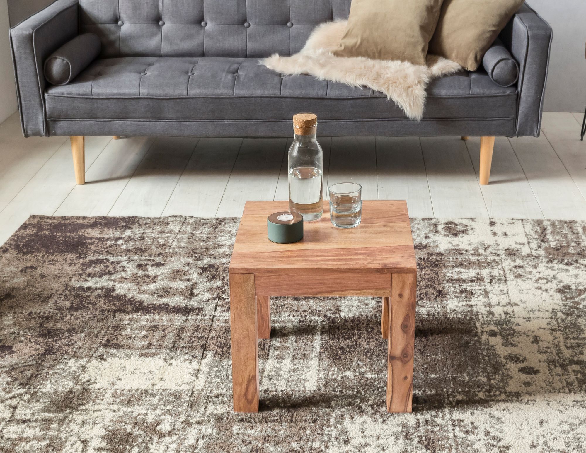 Couchtisch Jevnaker Akazie Massivholz 45 × 45 × 40 cm