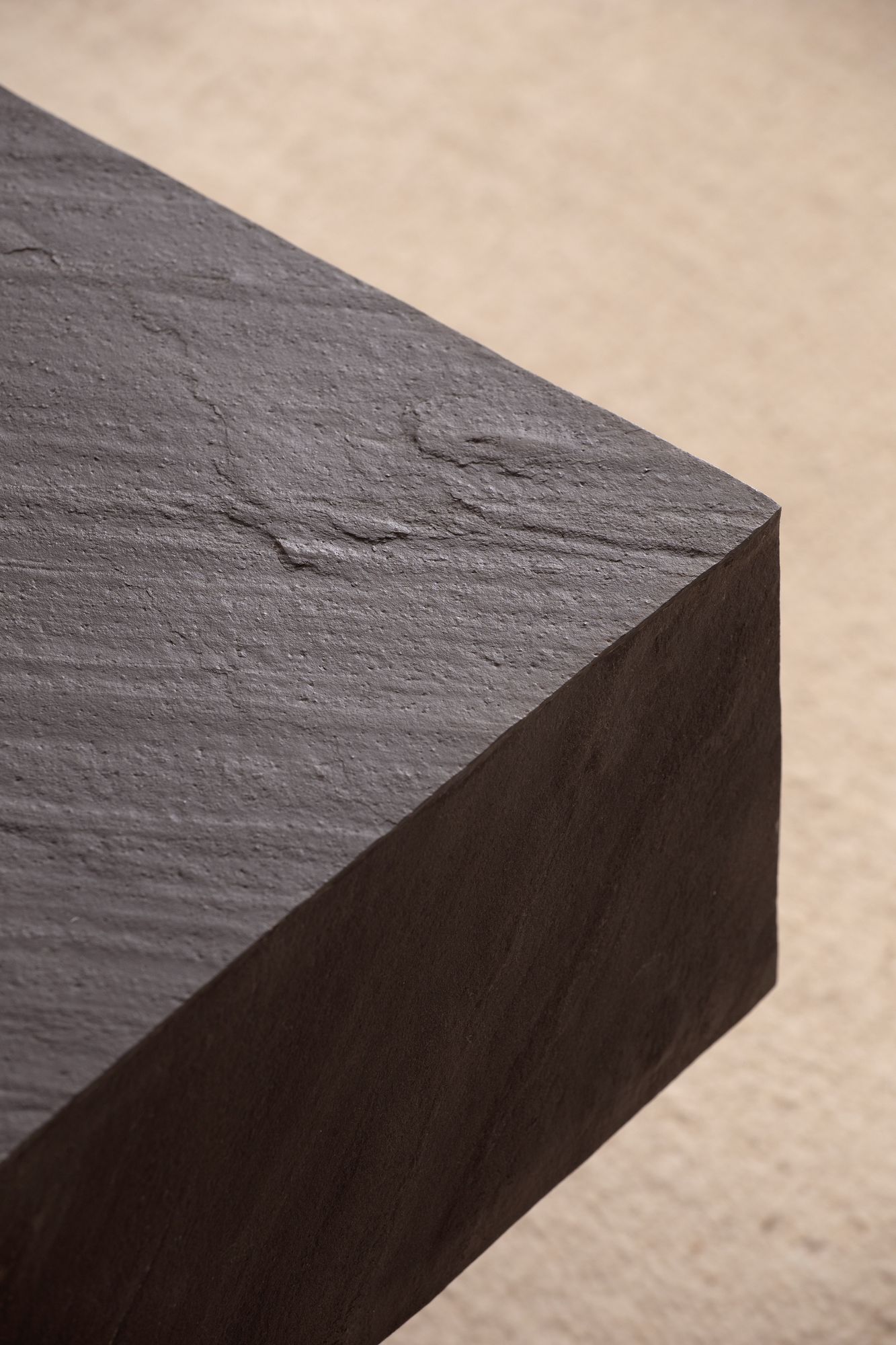 Couchtisch Buvika Mango Massivholz Grau 64 × 64 × 35 cm