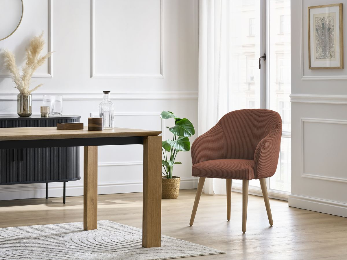 Bobochic Sophie Esszimmerstuhl 4er-Set mit skandinavischen Holzbeinen Cordsamt Orange