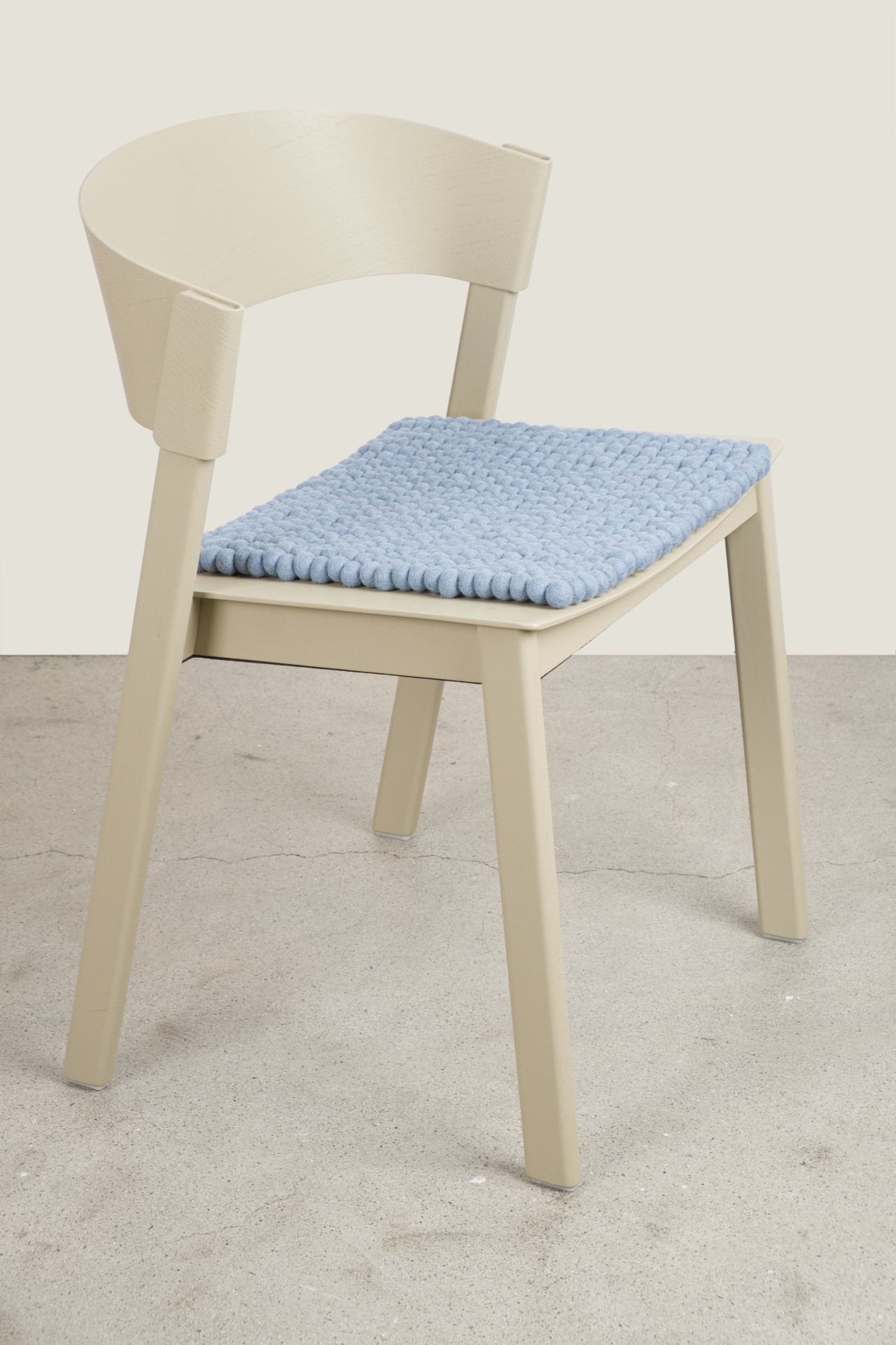 myfelt Mia - Filzkugel Sitzauflage quadratisch