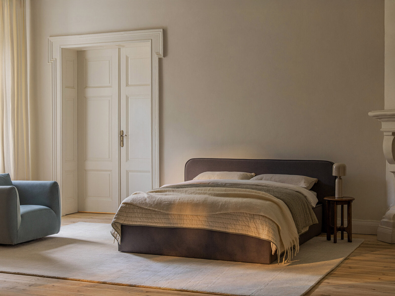 Micadoni Bett Elizabeth Strukturierter Stoff Dunkelblau 140x200