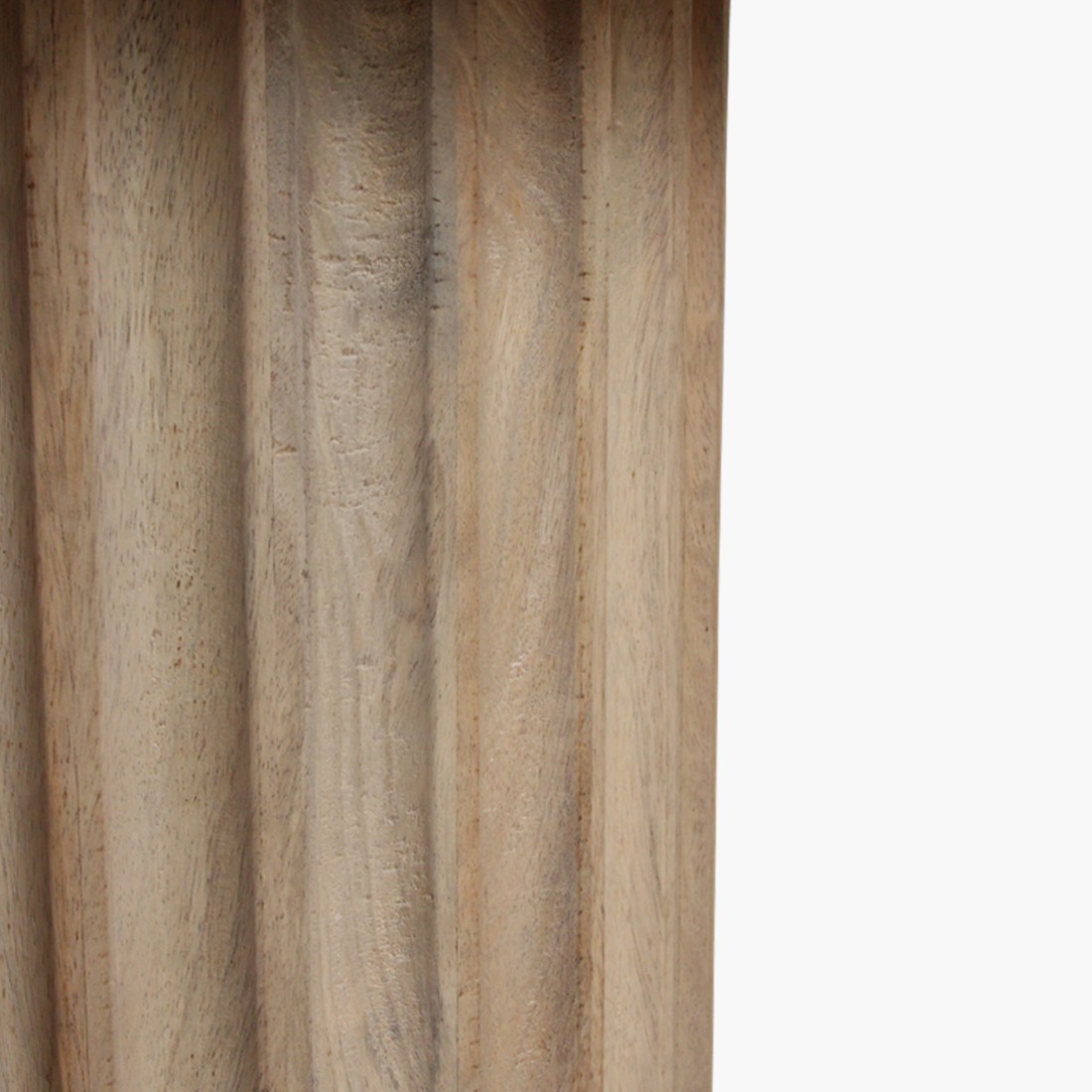 Raw Materials Bullnose Beistelltisch Reversed Natur Ø 55cm