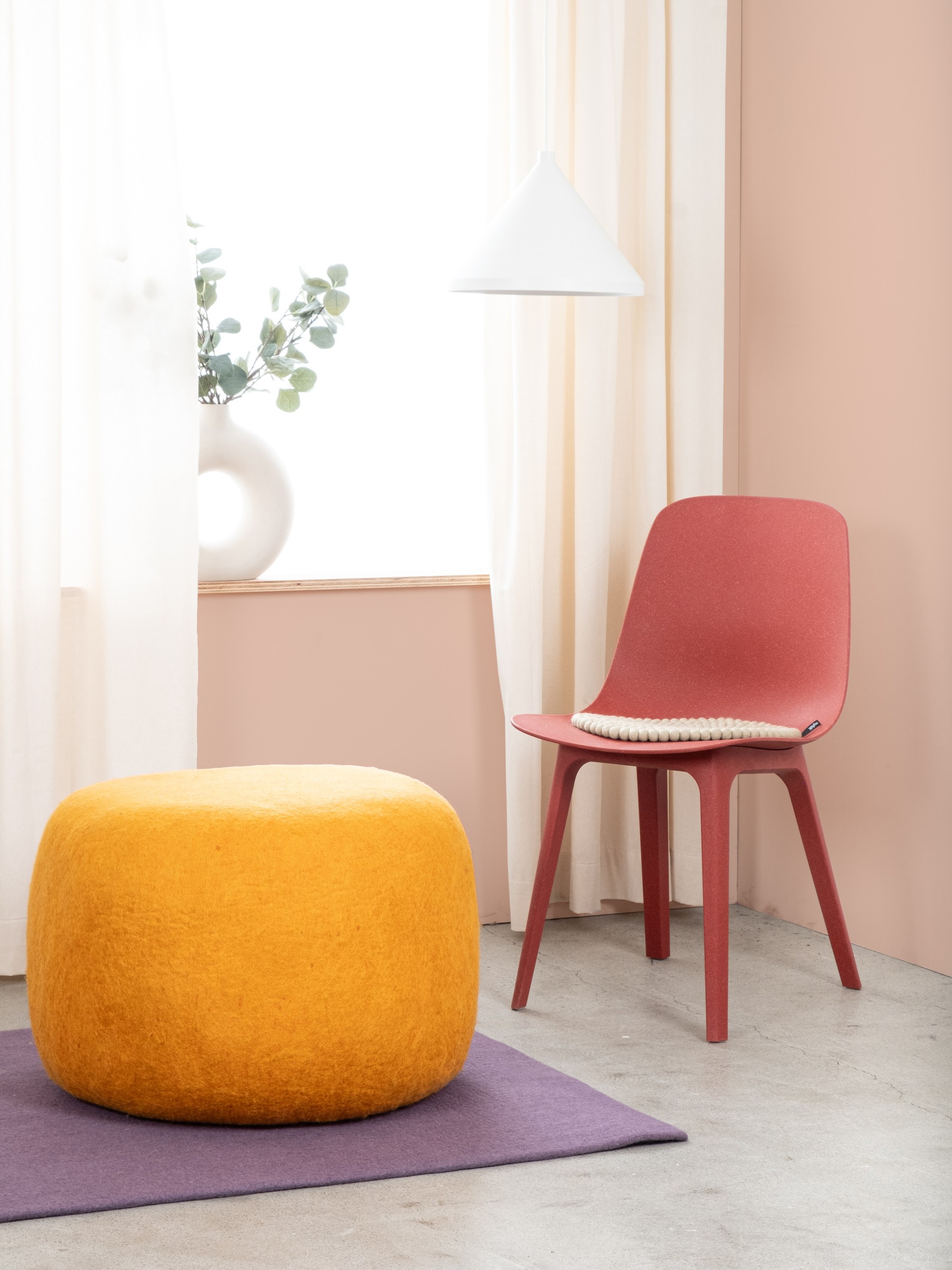 myfelt Risa Colour Pouf Ockergelb Ø 38 x 14 cm