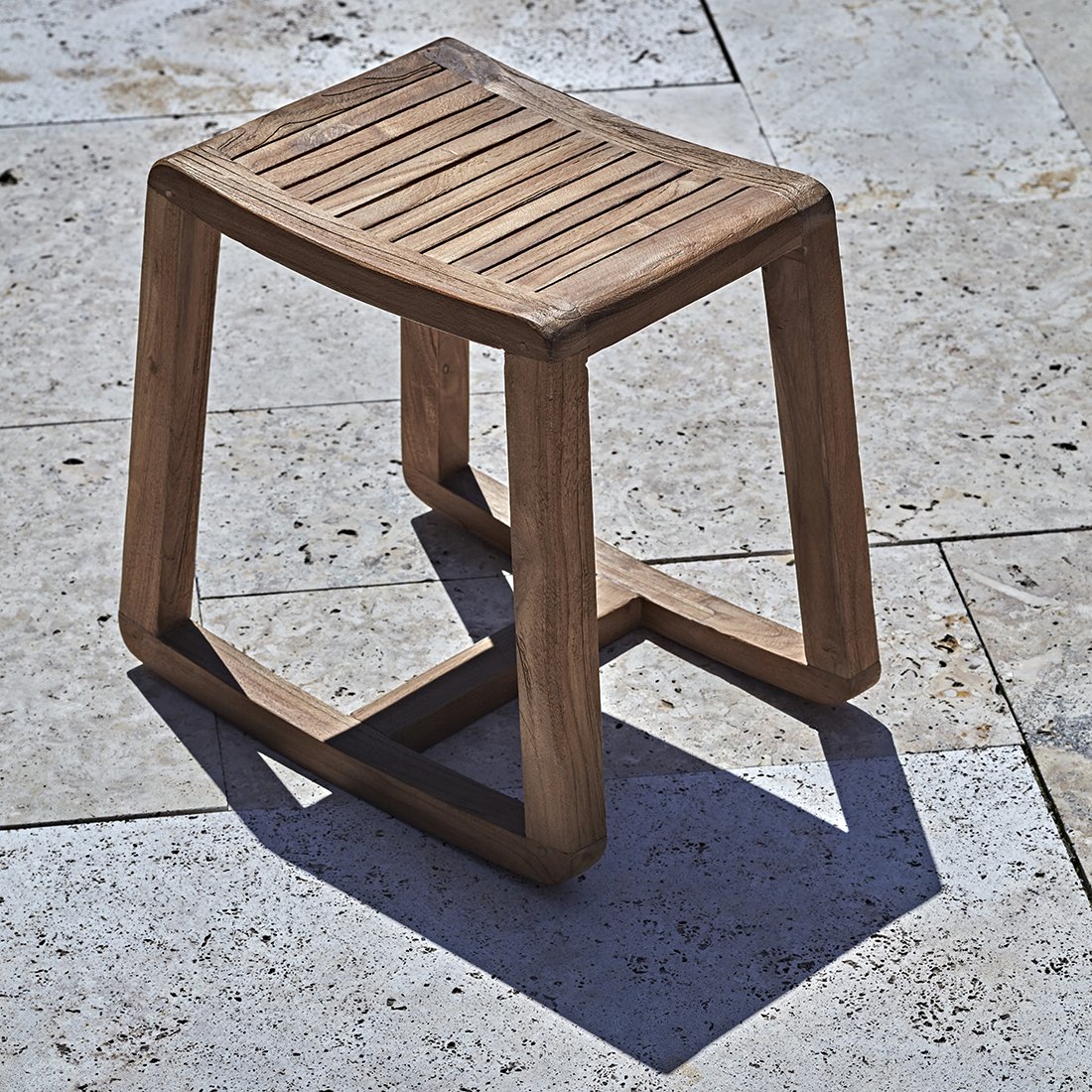 Raw Materials Schaukelhocker Teak 45cm