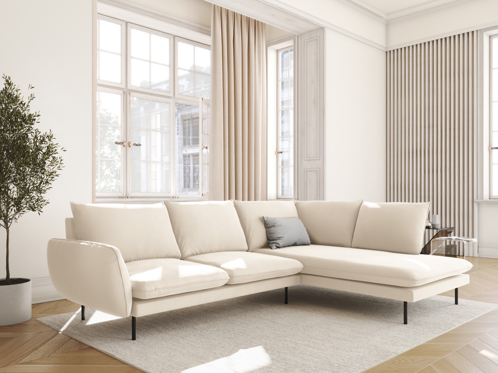 Cosmopolitan Design Ecksofa Vienna 6-Sitzer Samt Bluvel Helles Beige Rechts Beine Schwarzes Metall