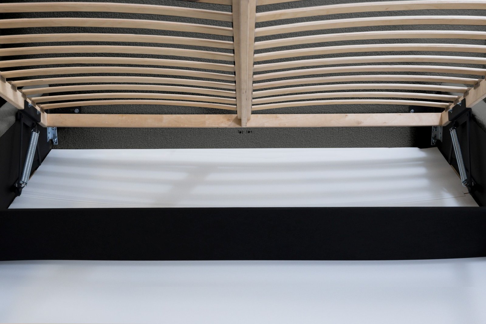 Polsterbett Renoa Boucle 140x200 mit Holzrahmen Quelle 92