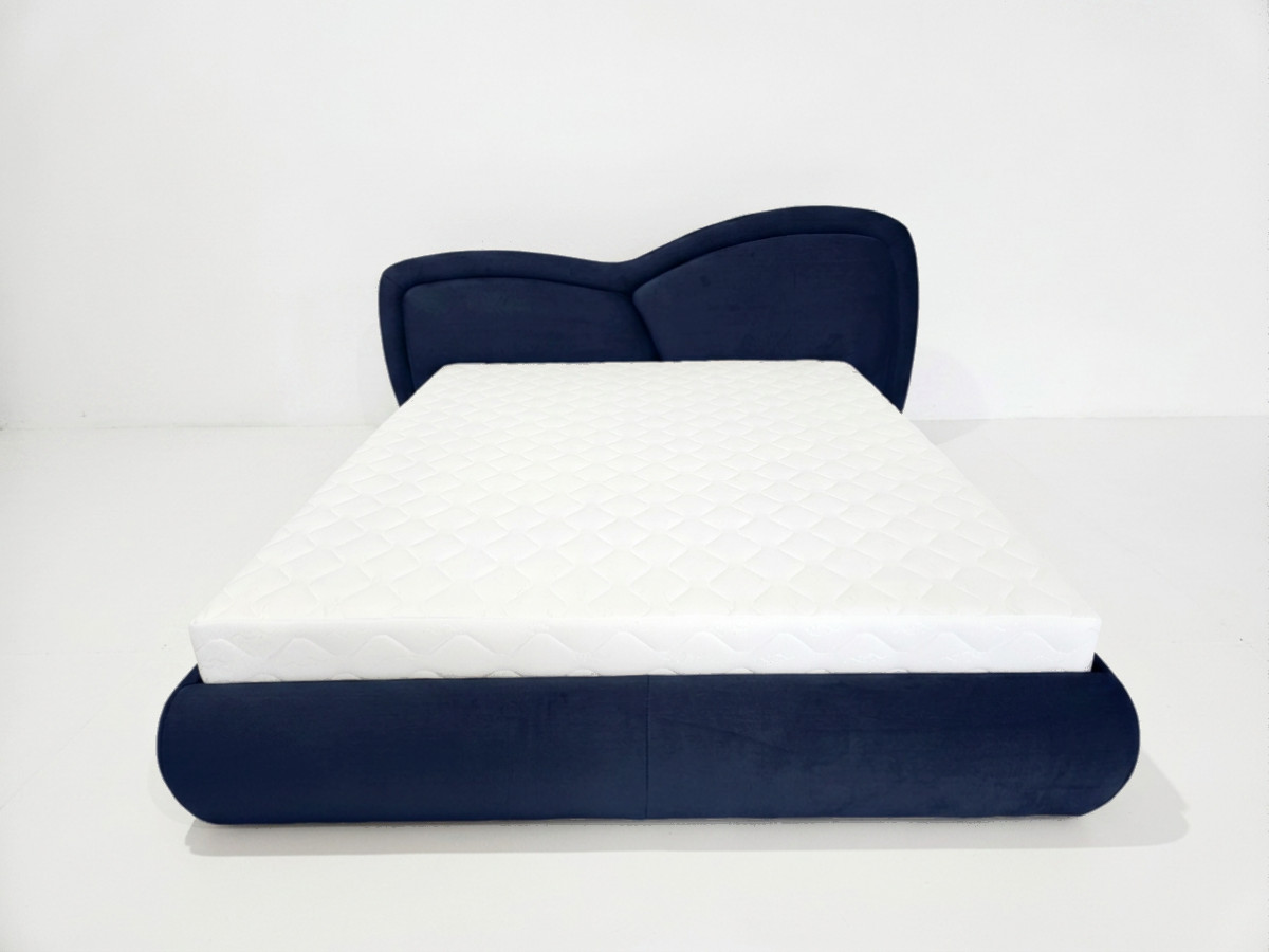 Bobochic Daniela Polsterbett Samt Blau, Liegefläche 140 × 190 cm