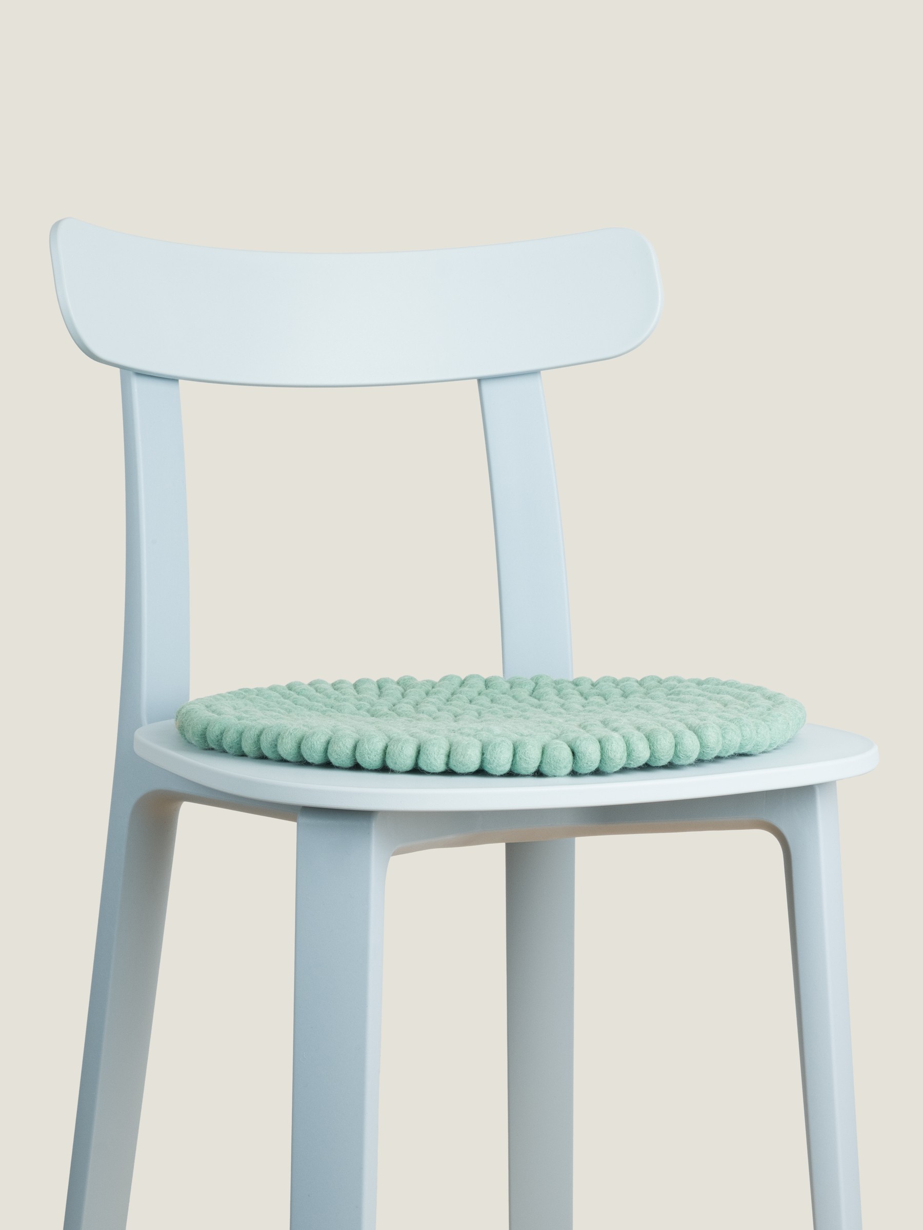 myfelt Fine Filzkugel-Sitzauflage Türkis Ø 36 cm