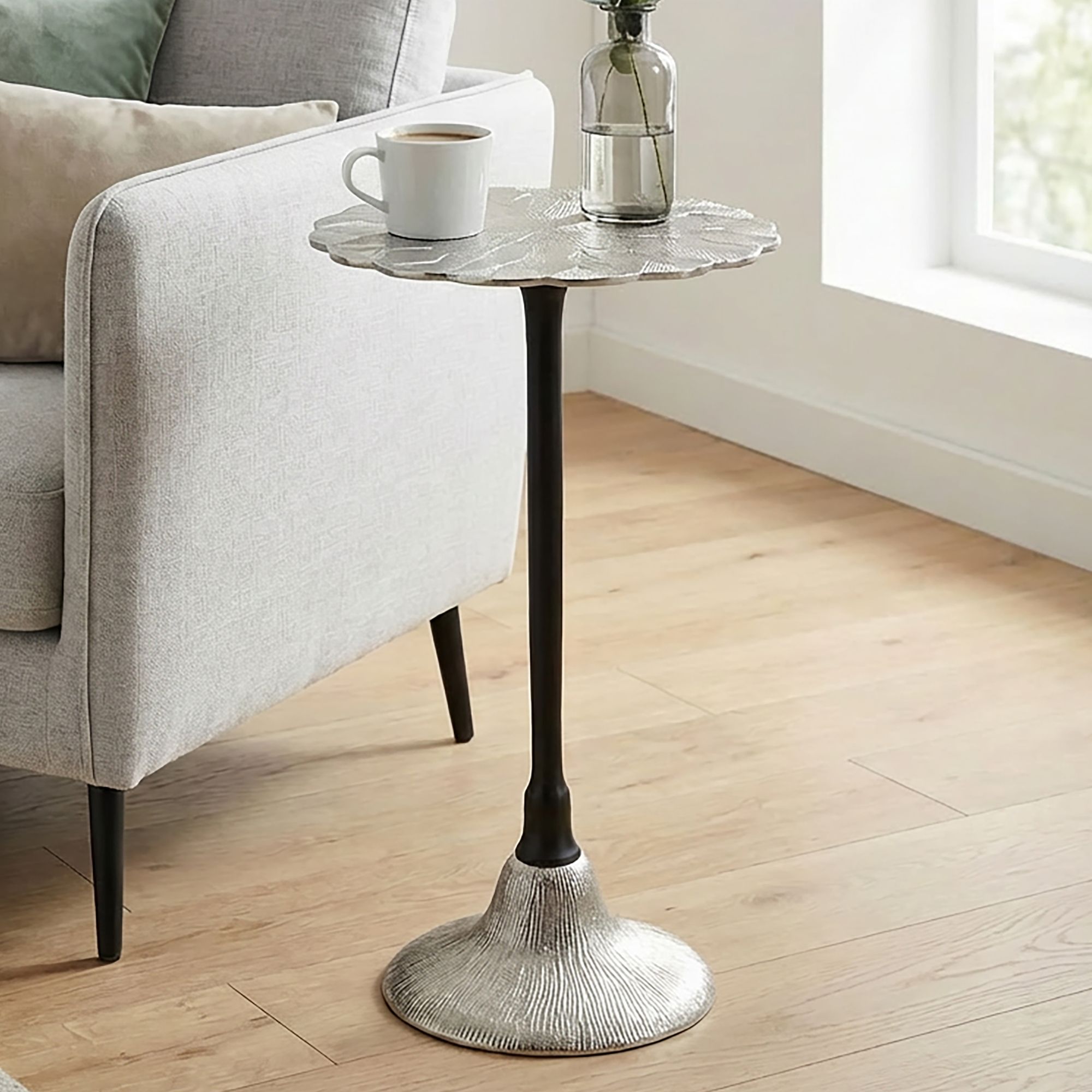 Beistelltisch Selbu Aluminium Silber Ø 29 × H 54 cm