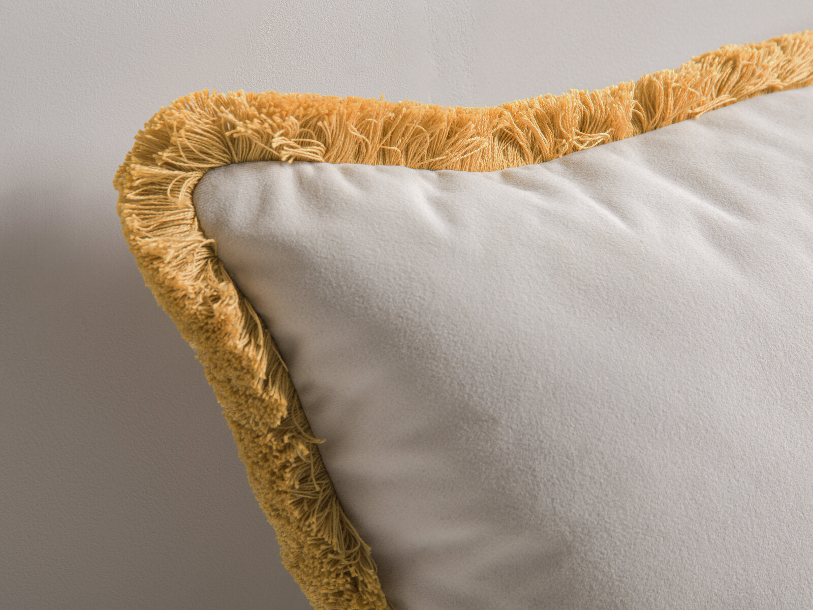 Micadoni Kissen Hippy Samt Dunkelbeige