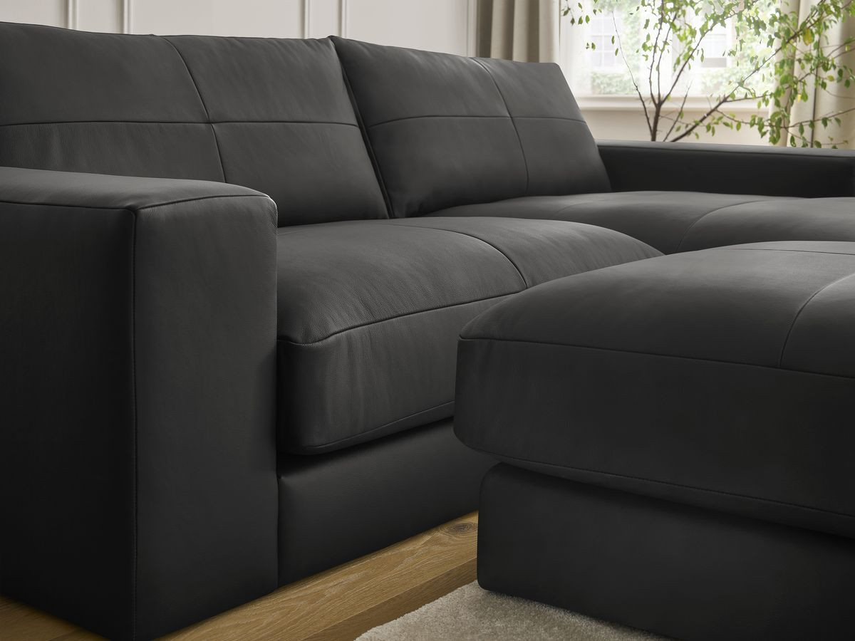 Bobochic Leonard Ecksofa mit Pouf 274 × 159 cm Leder Schwarz Ecke rechts