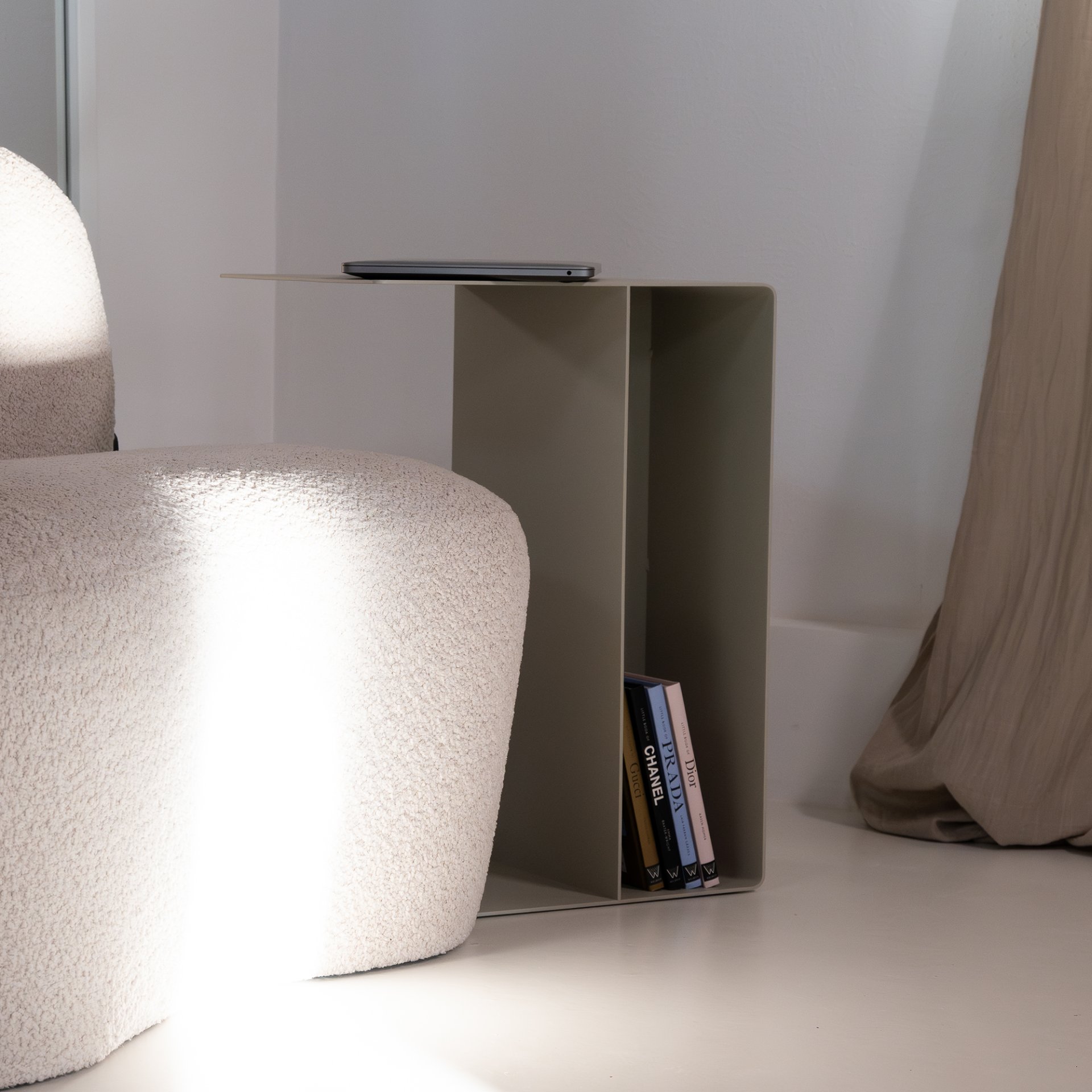 Spinder Design Beistelltisch Slide High Sand
