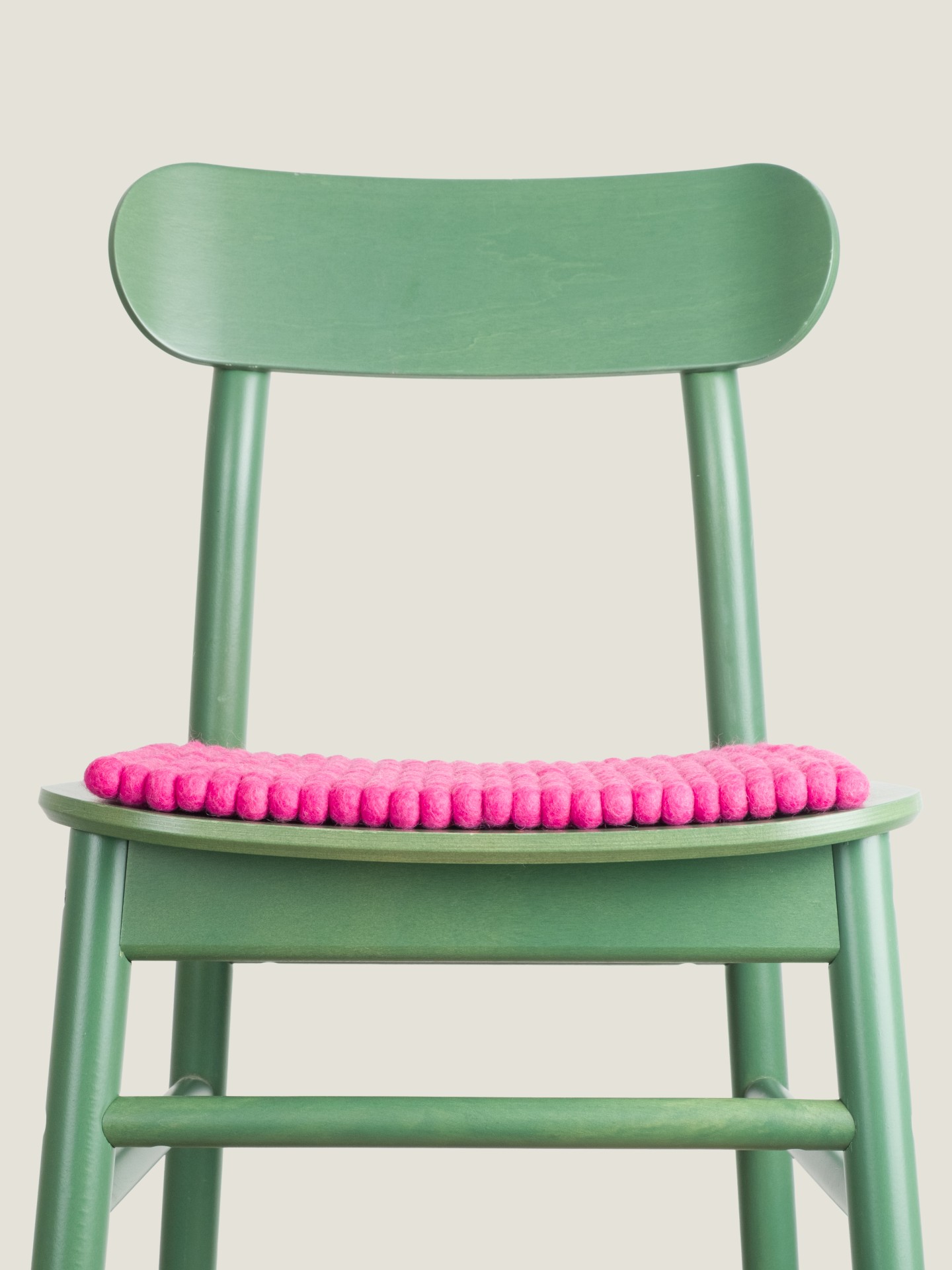 myfelt Lilli - Filzkugel Sitzauflage quadratisch