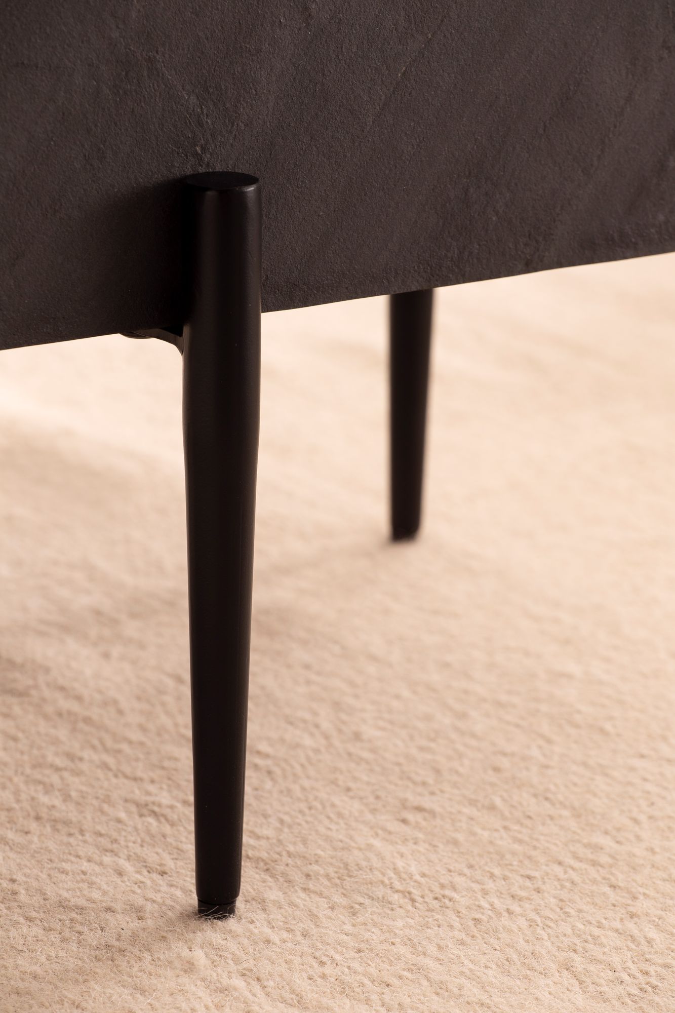 Couchtisch Buvika Mango Massivholz Grau 64 × 64 × 35 cm