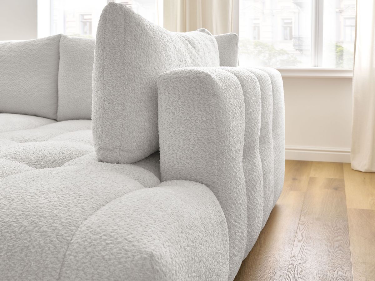 Bobochic Fuji Ecksofa mit Schlaffunktion und Bettkasten und Pouf 282 × 204 cm Bouclé-Stoff Weiß Ecke rechts