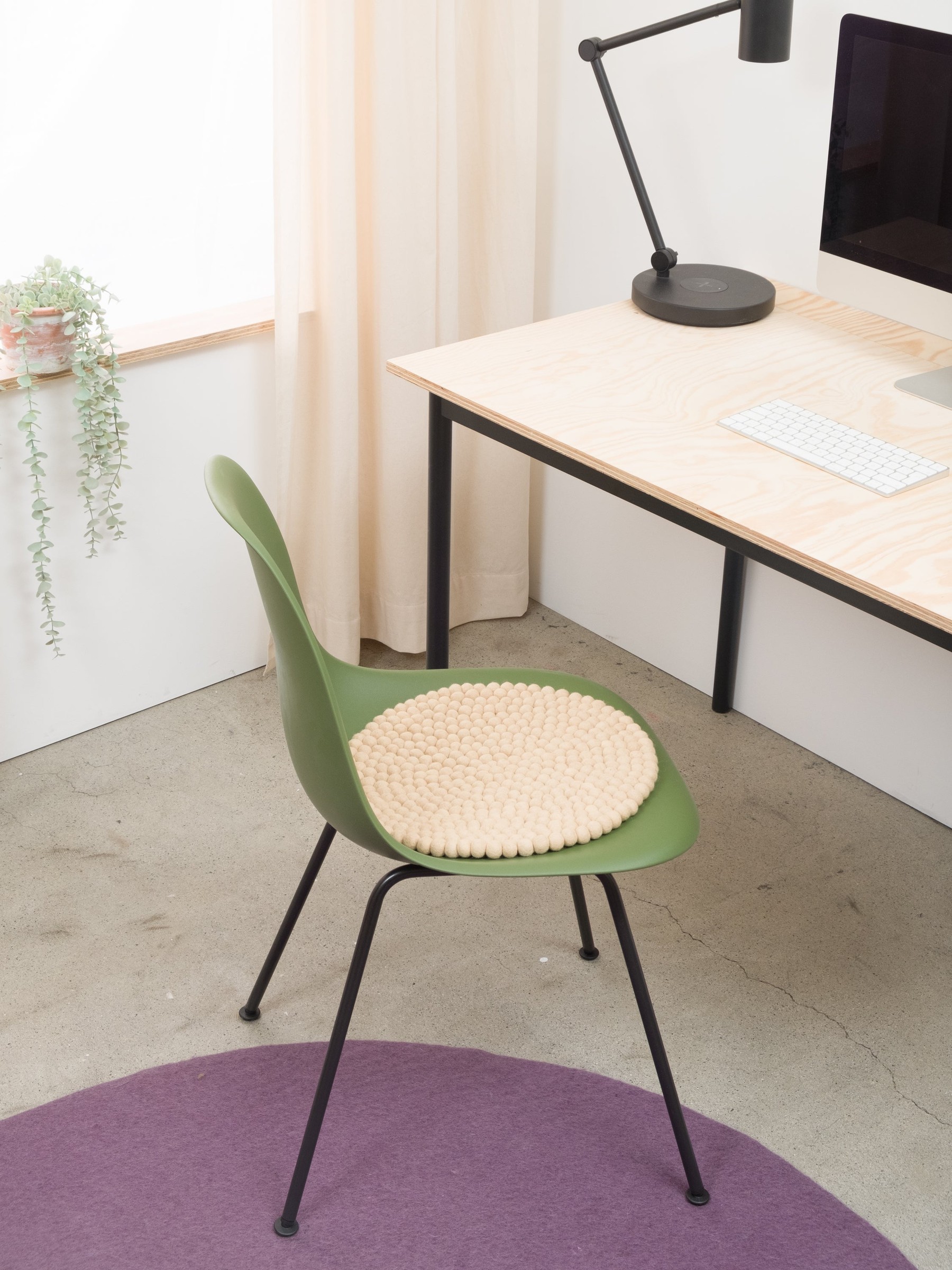 myfelt Levi Filzkugel-Sitzauflage Beige Ø 36 cm