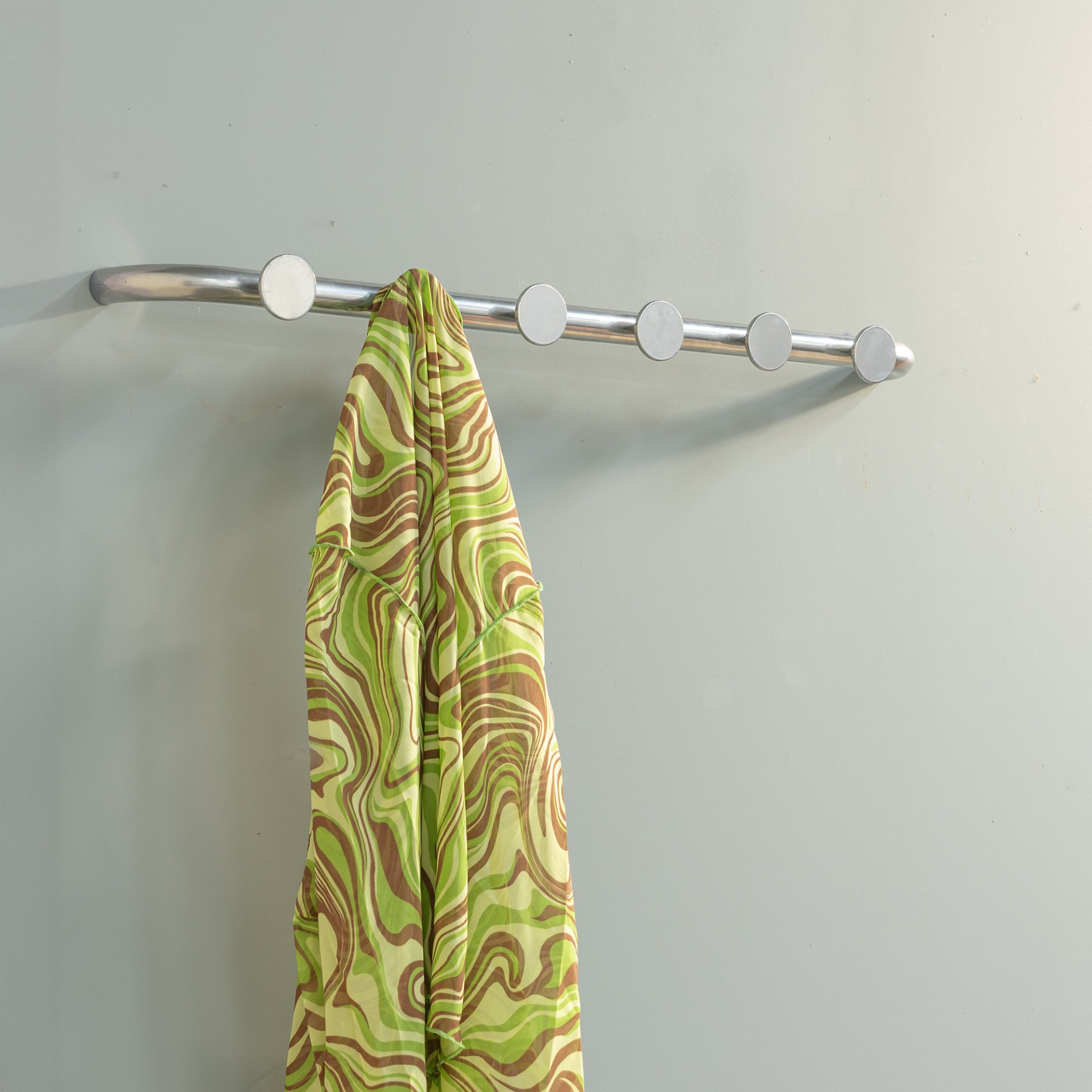 Spinder Design Wandgarderobe Retro 6 Groovy Chrome