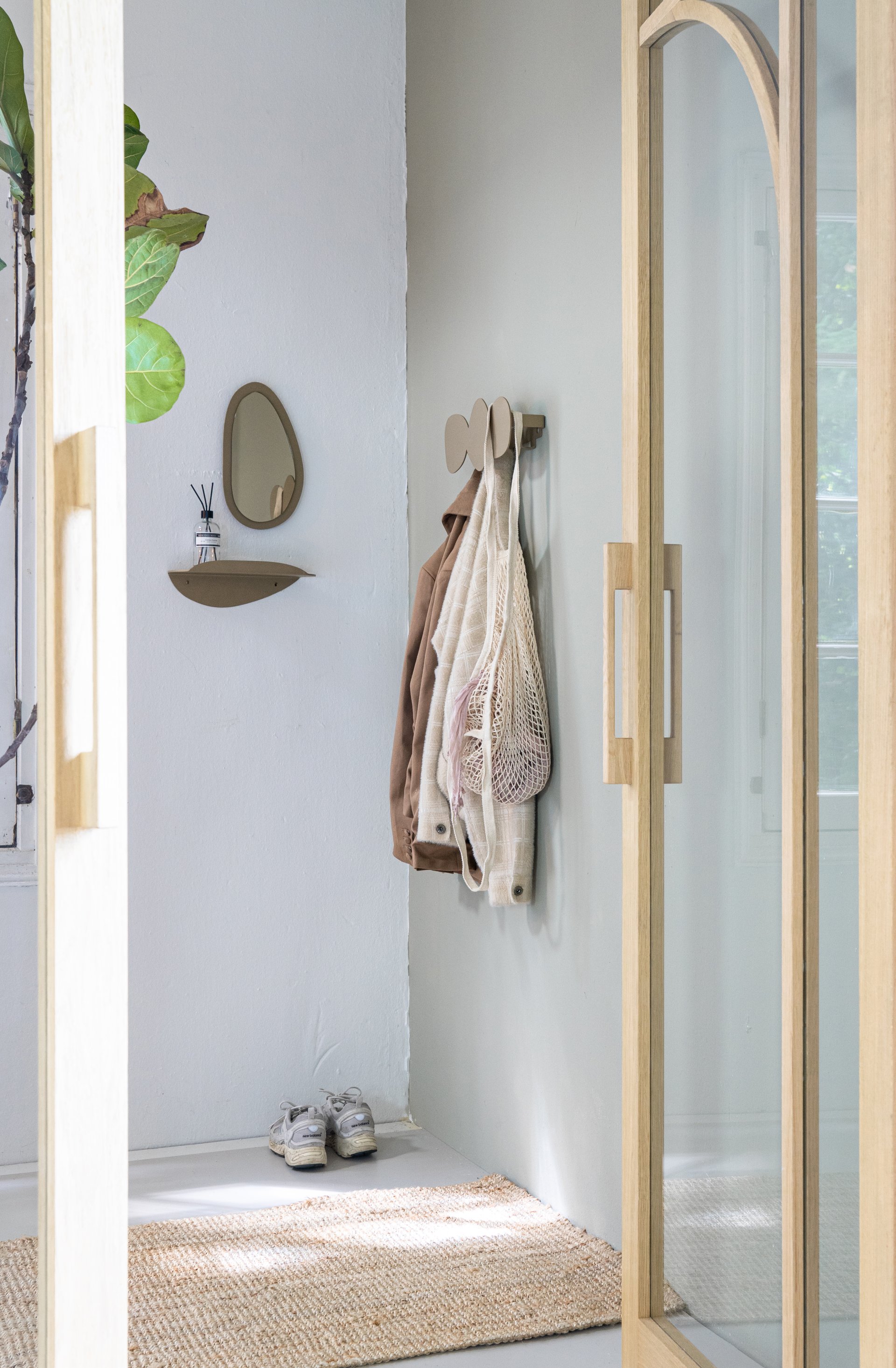 Spinder Design Wandregal Pipa Bottom Champagne