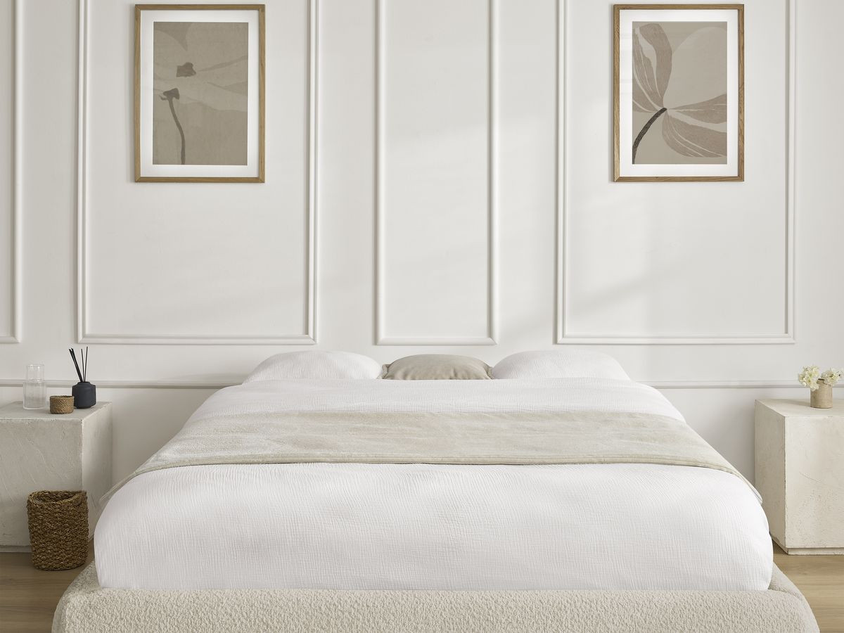 Bobochic Inera Bettgestell mit Bettkasten, ohne Kopfteil Bouclé-Stoff Beige, Liegefläche 140 × 190 cm