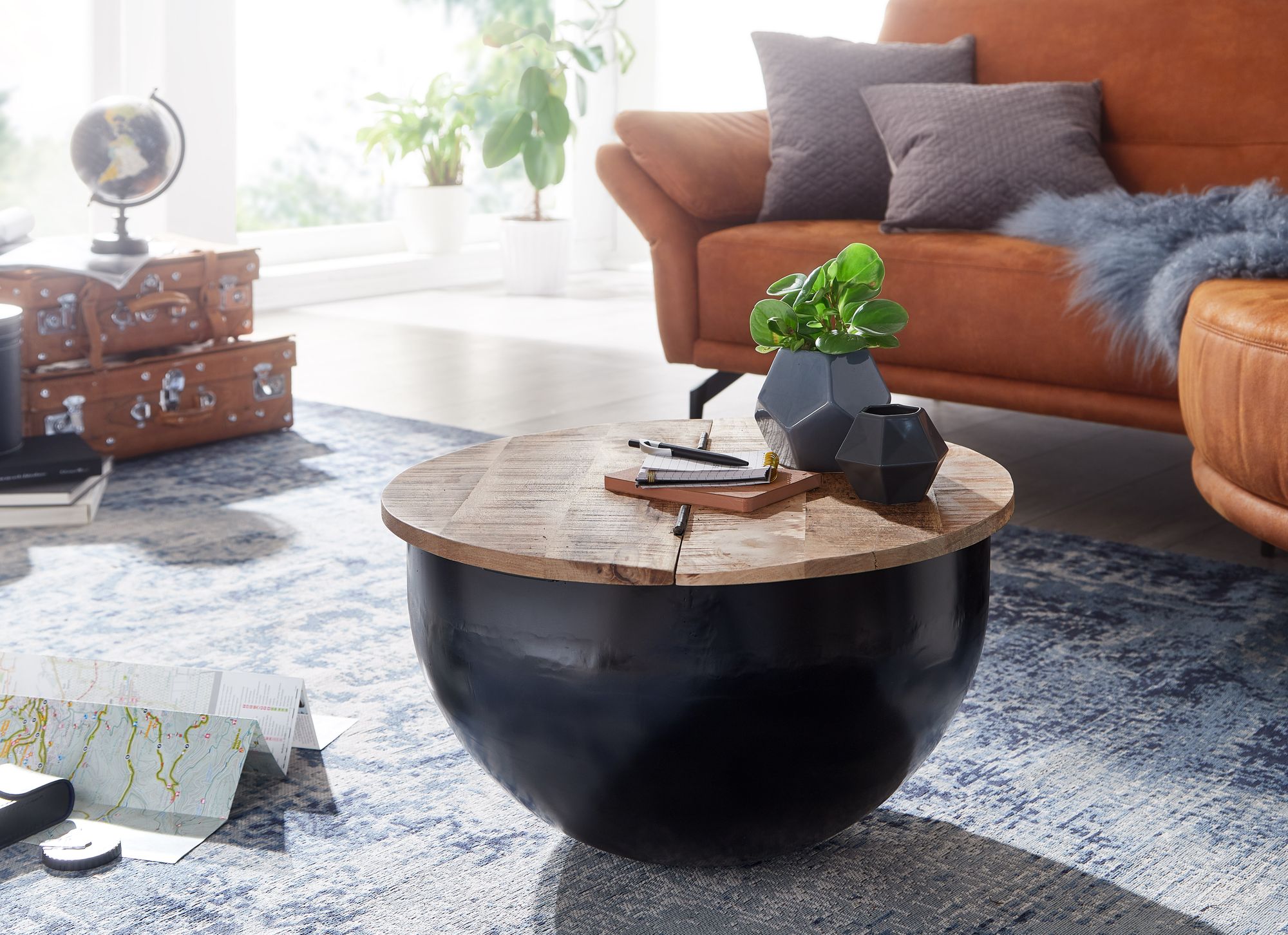 Couchtisch Gaupne Mango Massivholz Schwarz Ø 60 cm