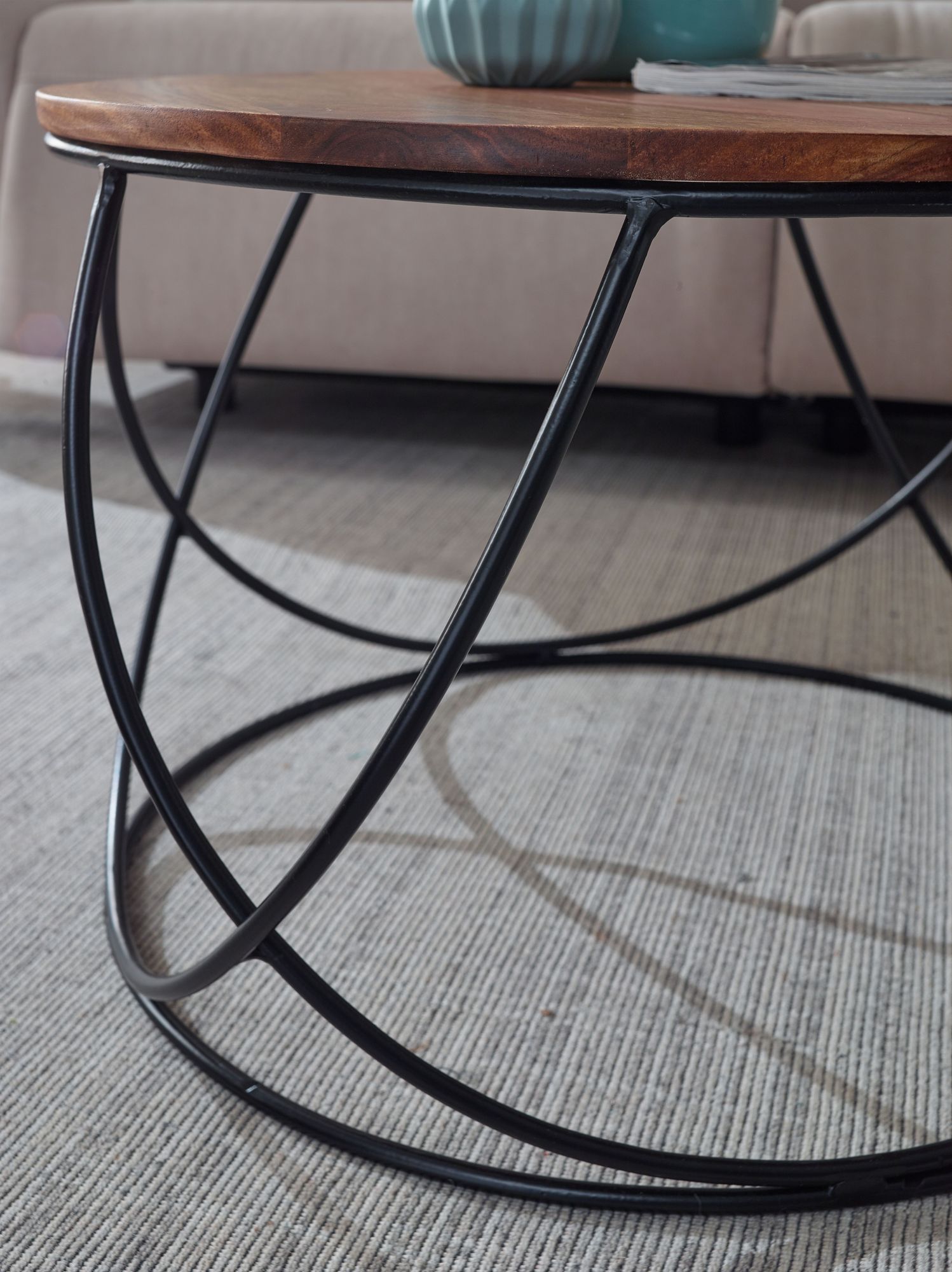 Couchtisch Eysturoy Sheesham Massivholz Braun Ø 60 cm
