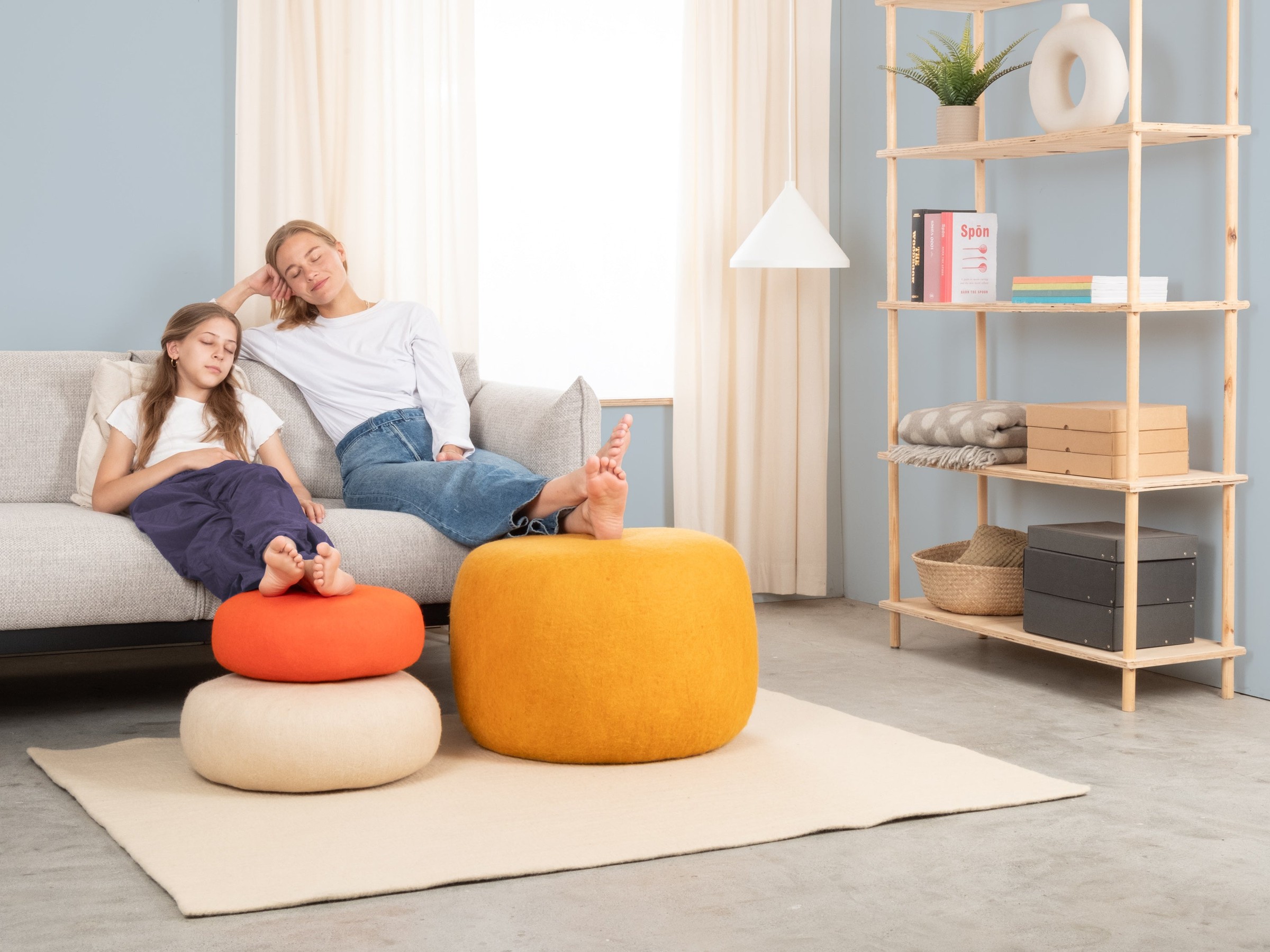 myfelt Risa Colour Pouf Ockergelb Ø 38 x 14 cm