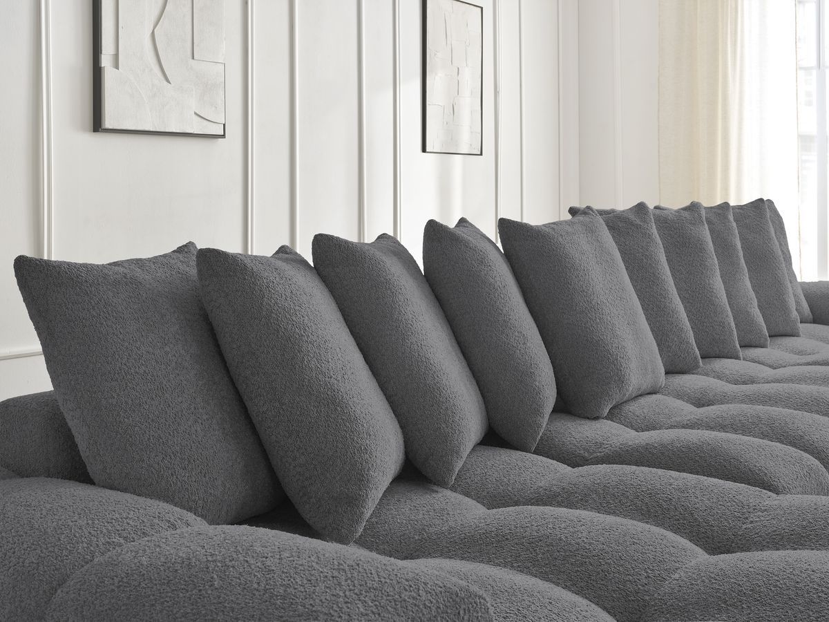 Bobochic Anakin Wohnlandschaft mit Pouf, Liegefläche 137 × 382 cm, 10 Kissen Bouclé-Stoff Dunkelgrau