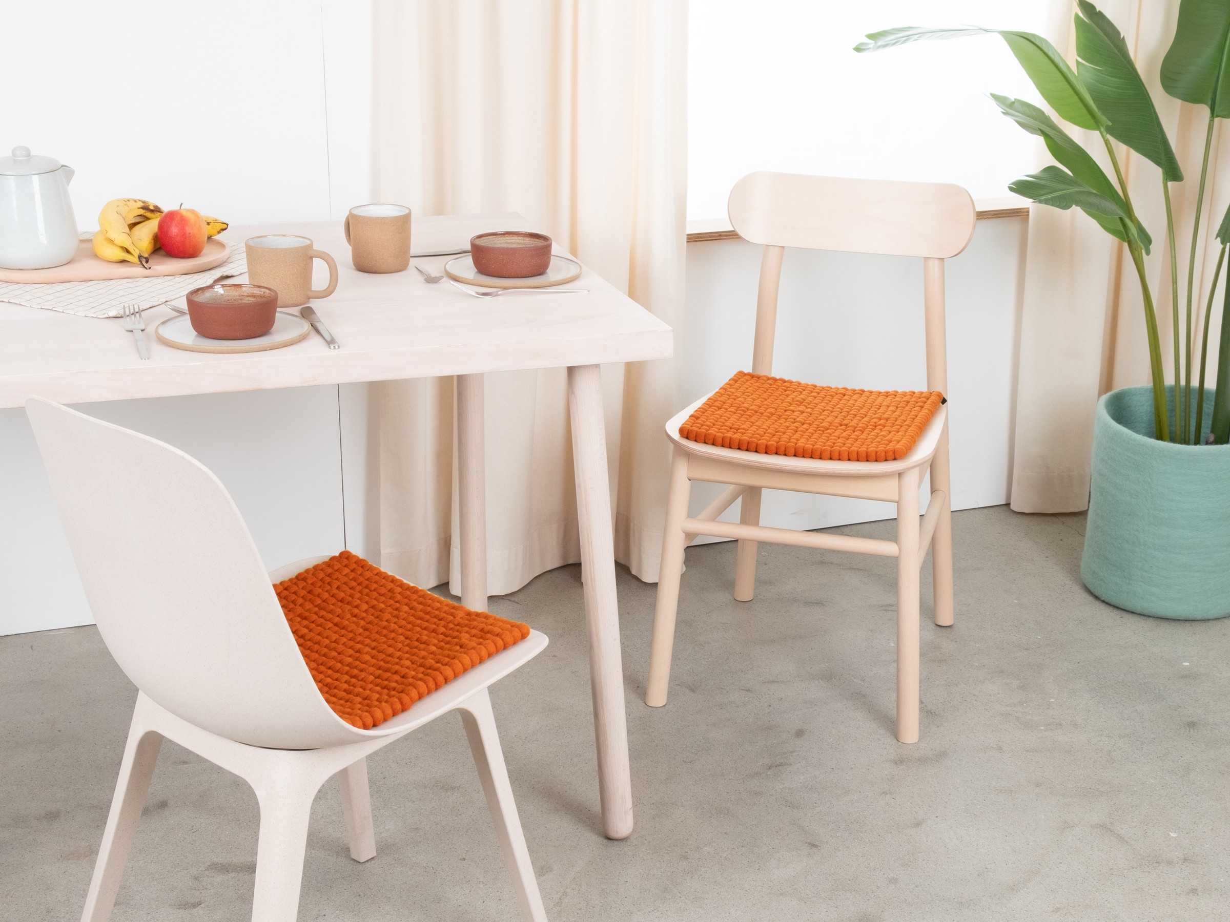 myfelt Afra Filzkugel-Sitzauflage Orange 36 x 36 cm