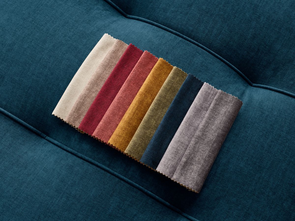 Bobochic Arsene Ecksofa mit Schlaffunktion und Bettkasten 277 × 200 cm Samt Dunkelblau Ecke rechts