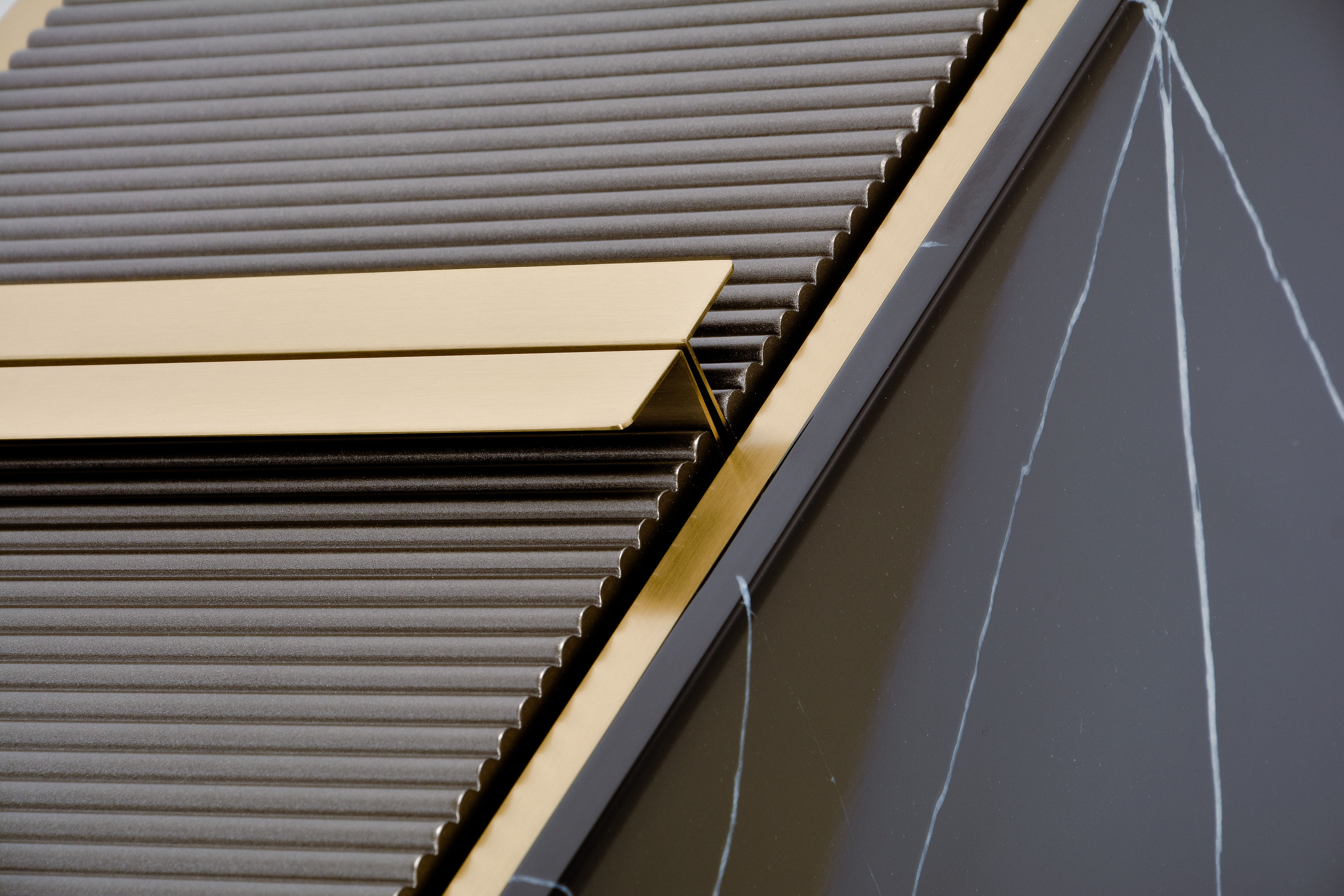 Livin Hill TV-Kommode Stilig 200 × 40 × 60 cm Schwarz, Platte Marmoroptik