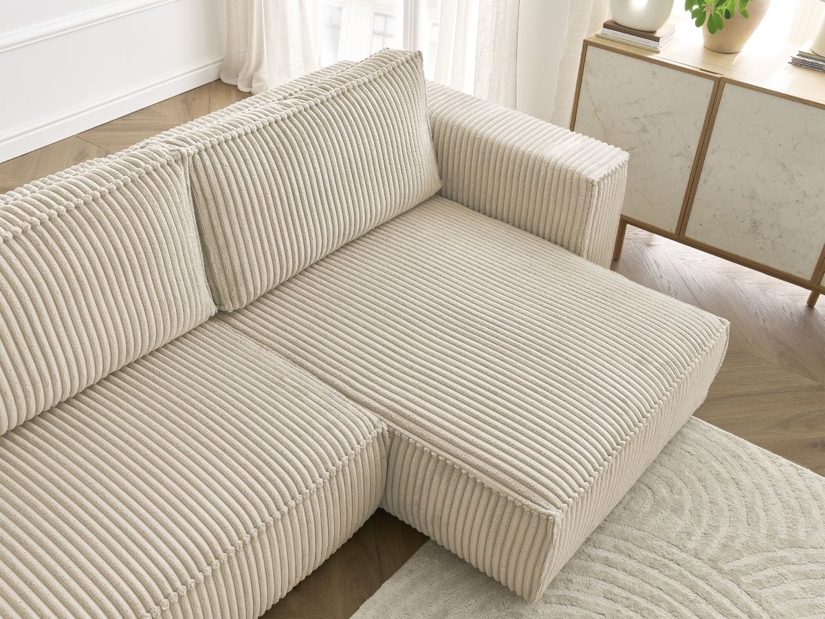 Bobochic Chelsea Ecksofa mit Schlaffunktion und Bettkasten Breitcord weich Taupe