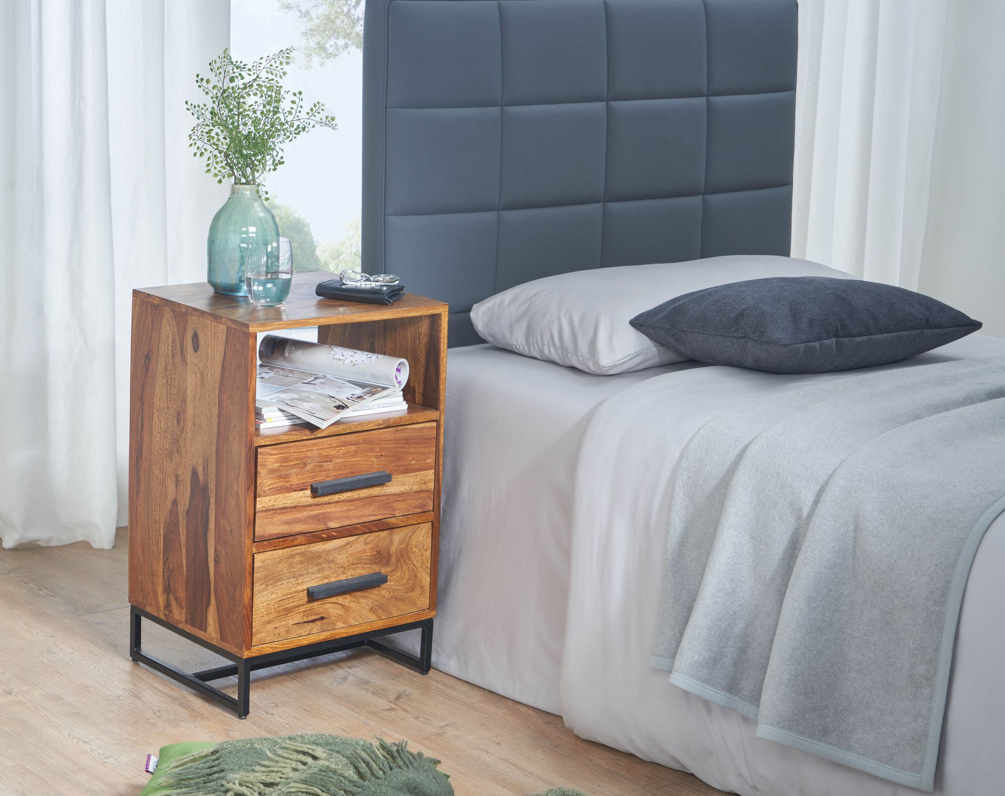 Nachttisch Aurskog Massivholz Dunkelbraun 40 × 35 × 66 cm