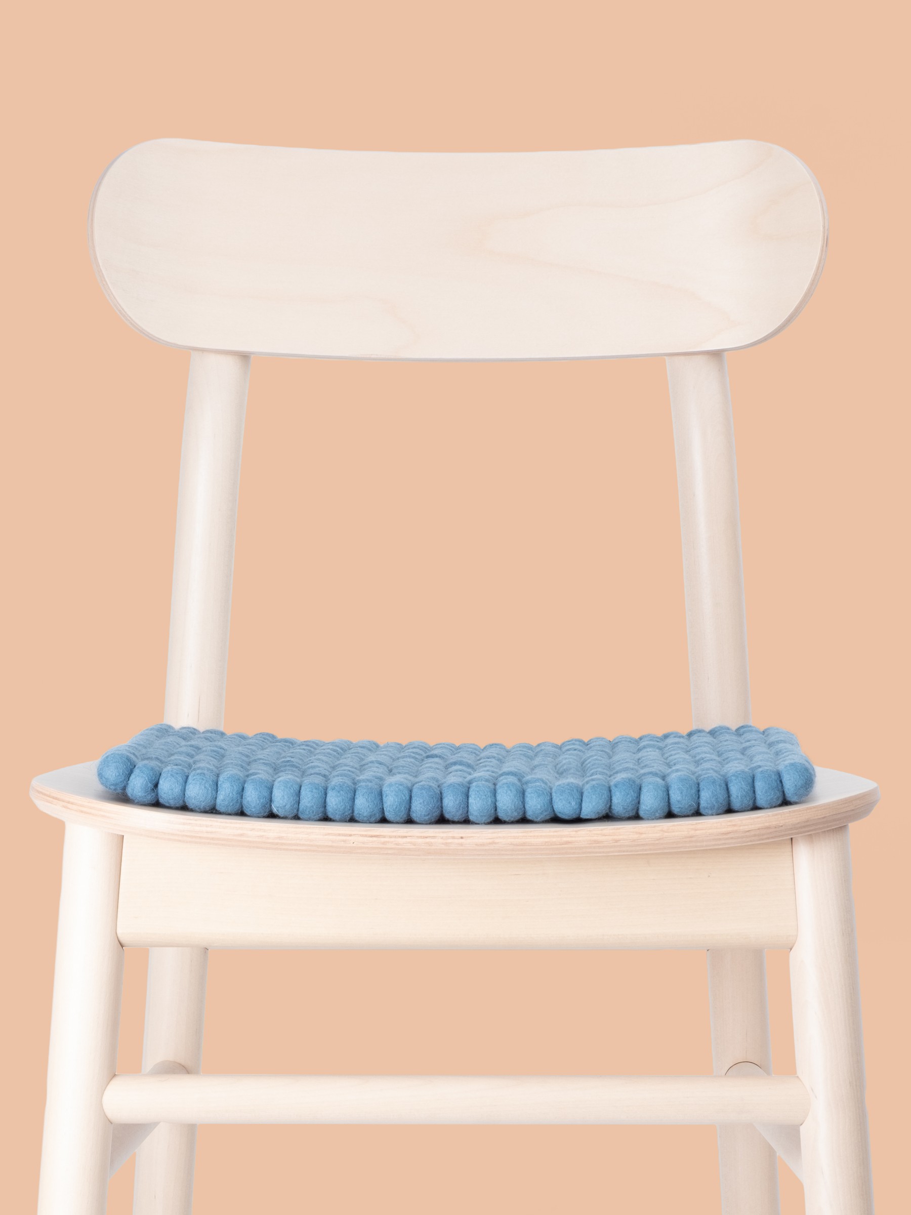 myfelt Nilo Filzkugel-Sitzauflage Blau 36 x 36 cm