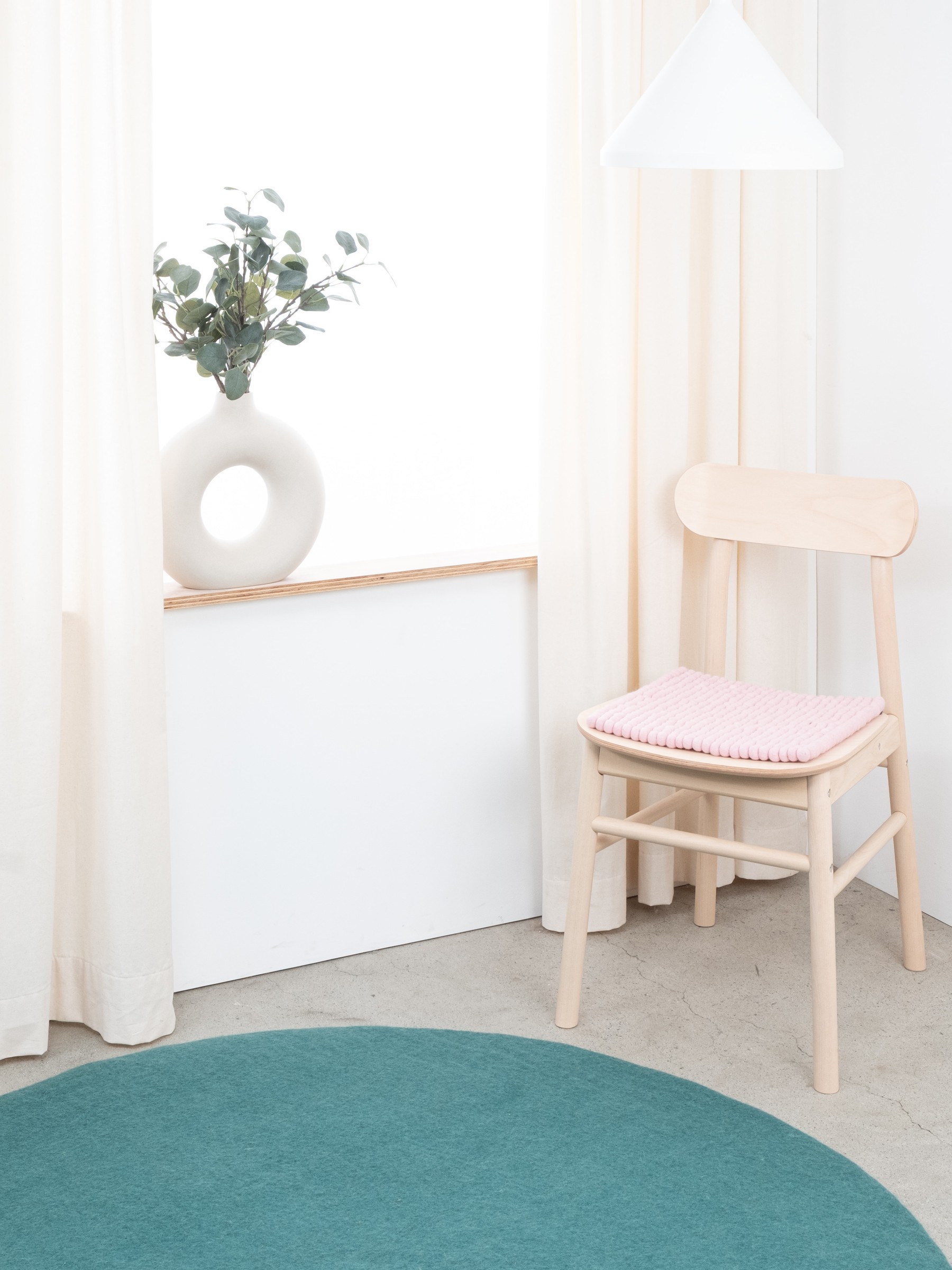 myfelt Mona Filzkugel-Sitzauflage Zartrosa 36 x 36 cm
